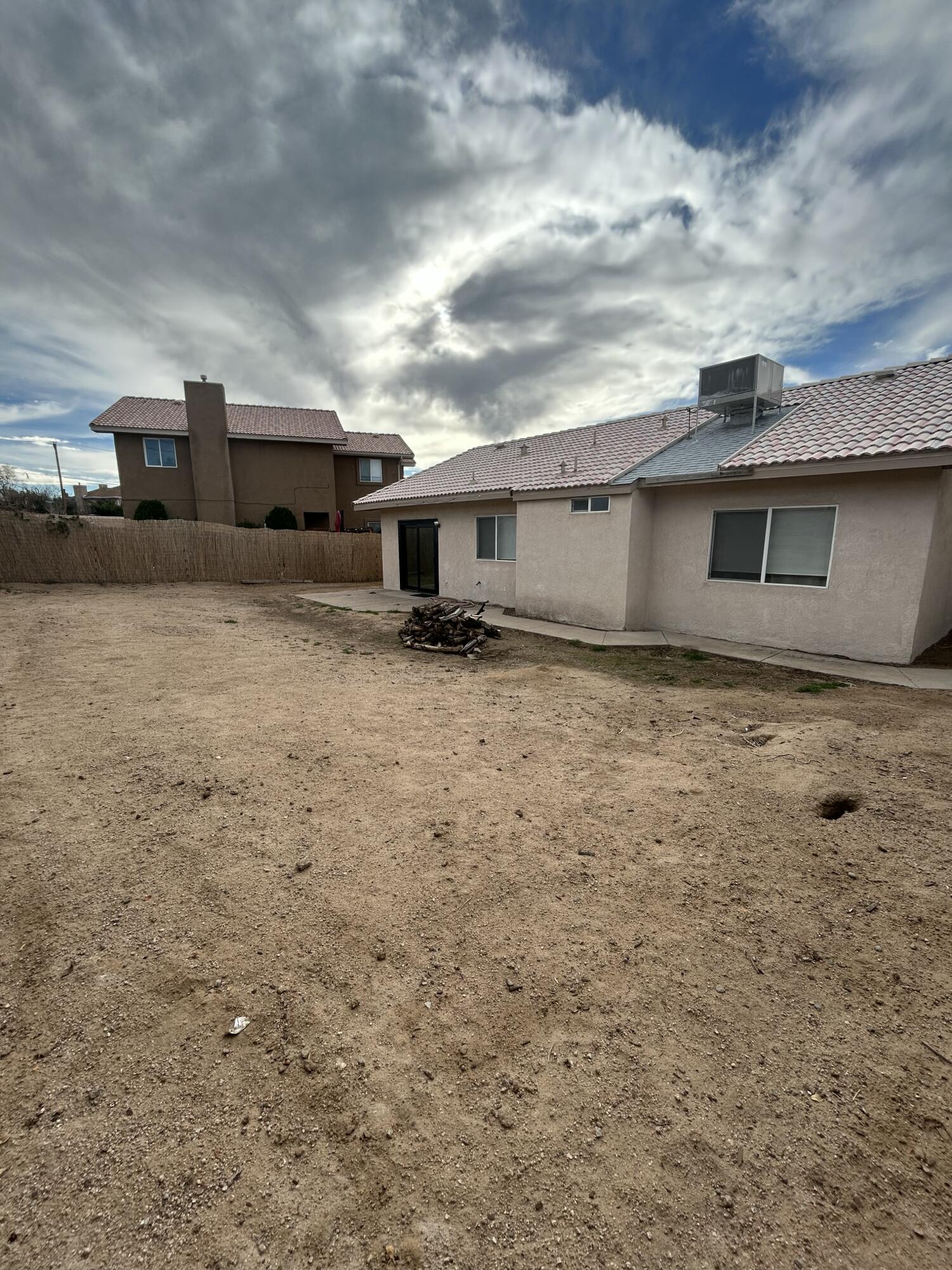 6900 Rancho Vista Place NE