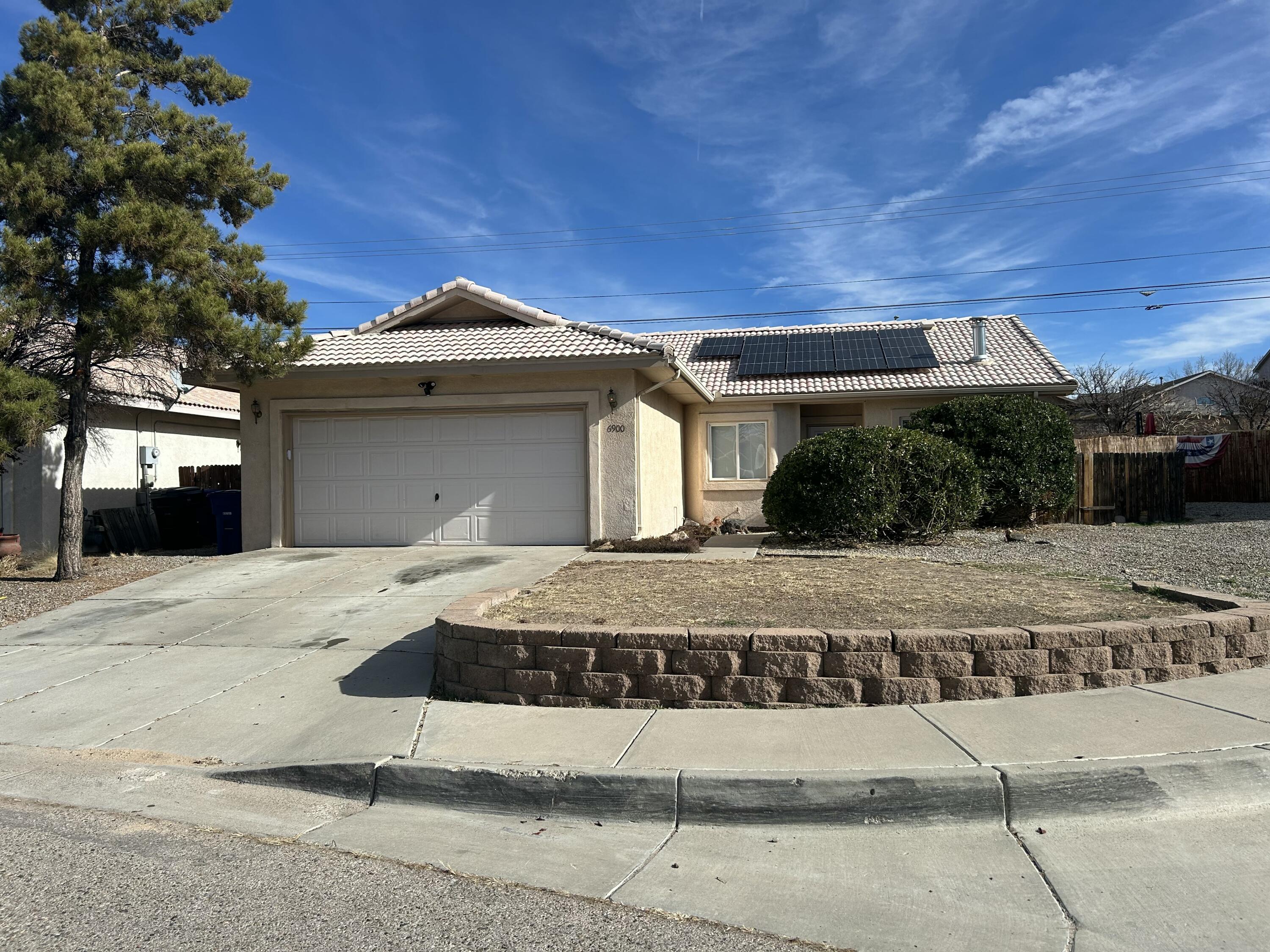 6900 Rancho Vista Place NE