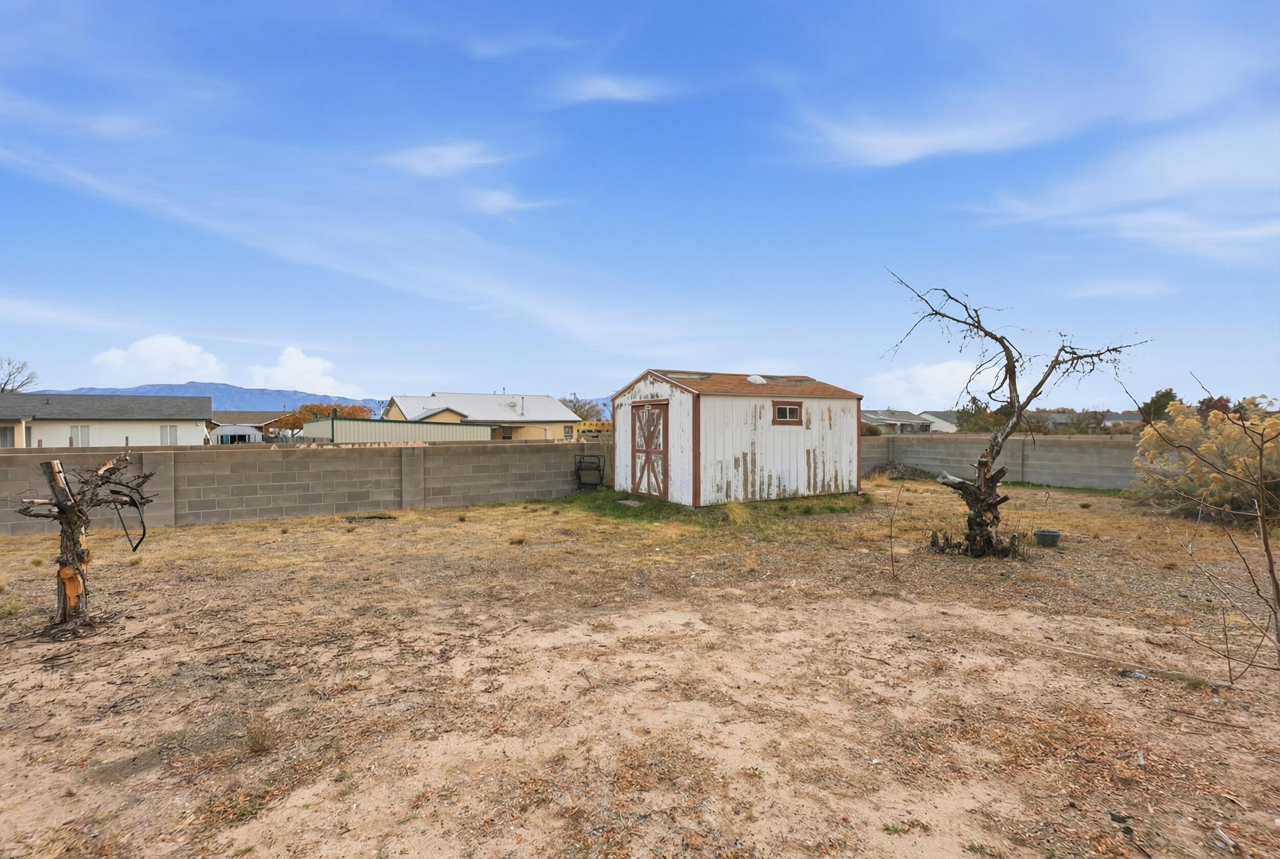 11 El Tigre Drive