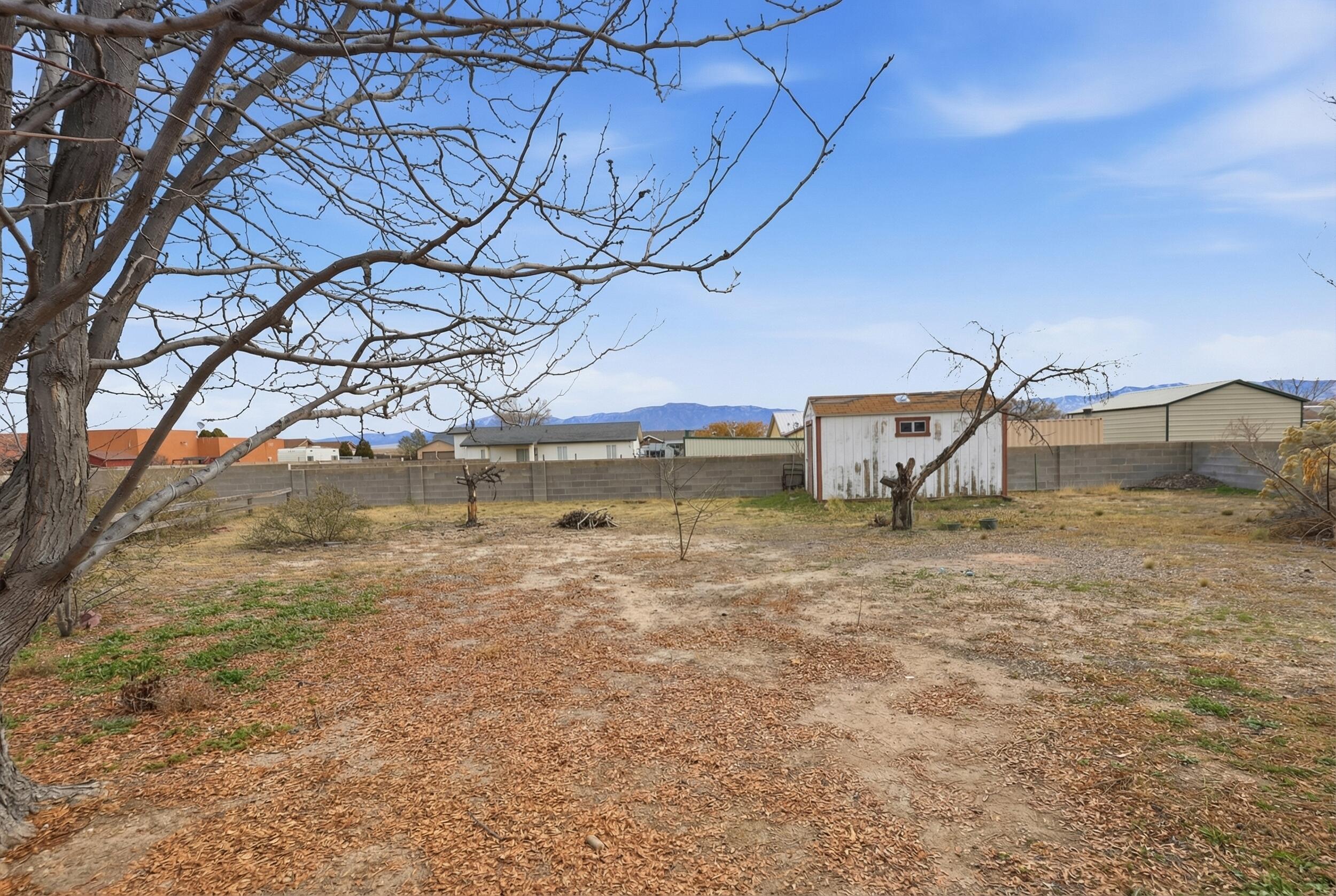 11 El Tigre Drive