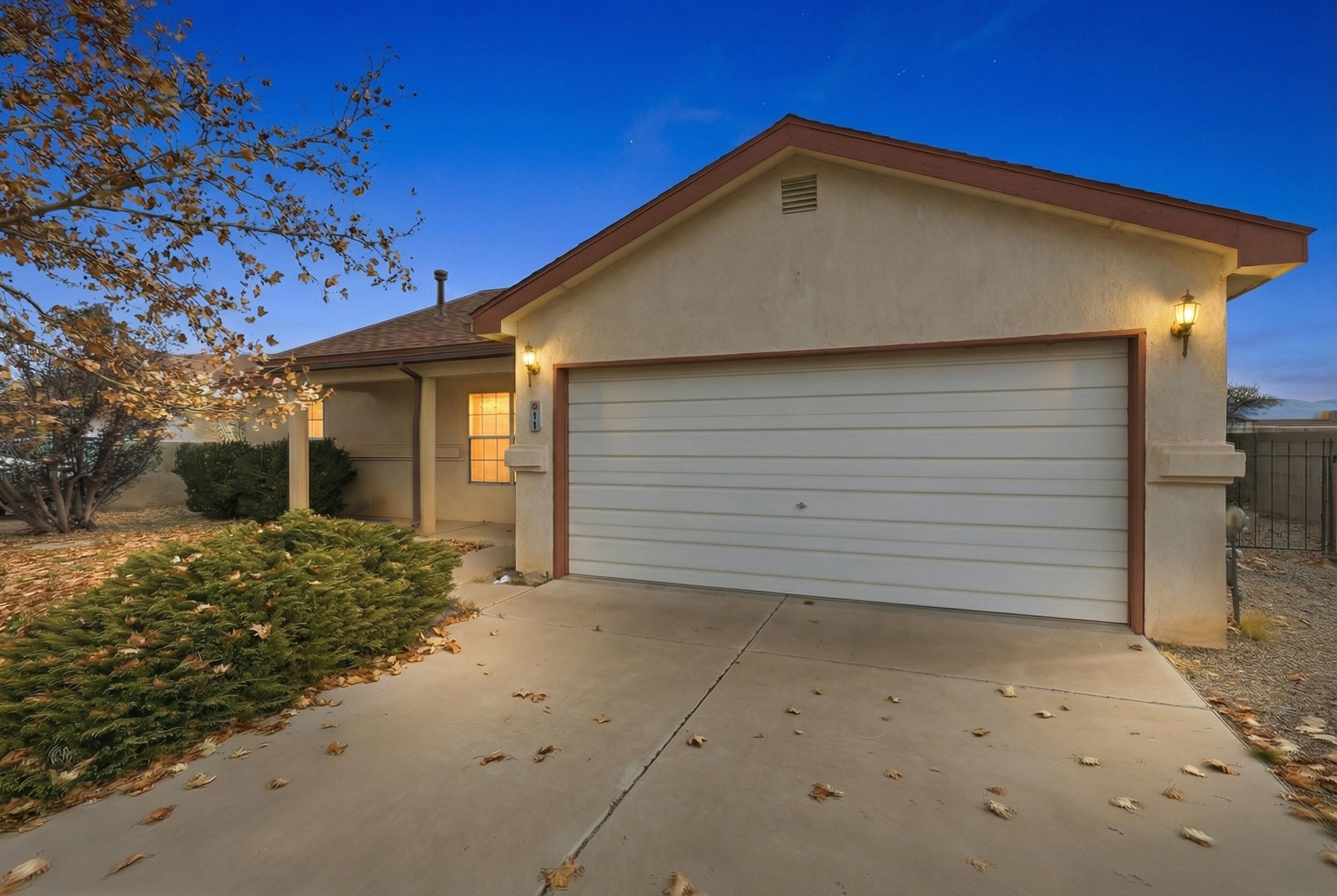 11 El Tigre Drive