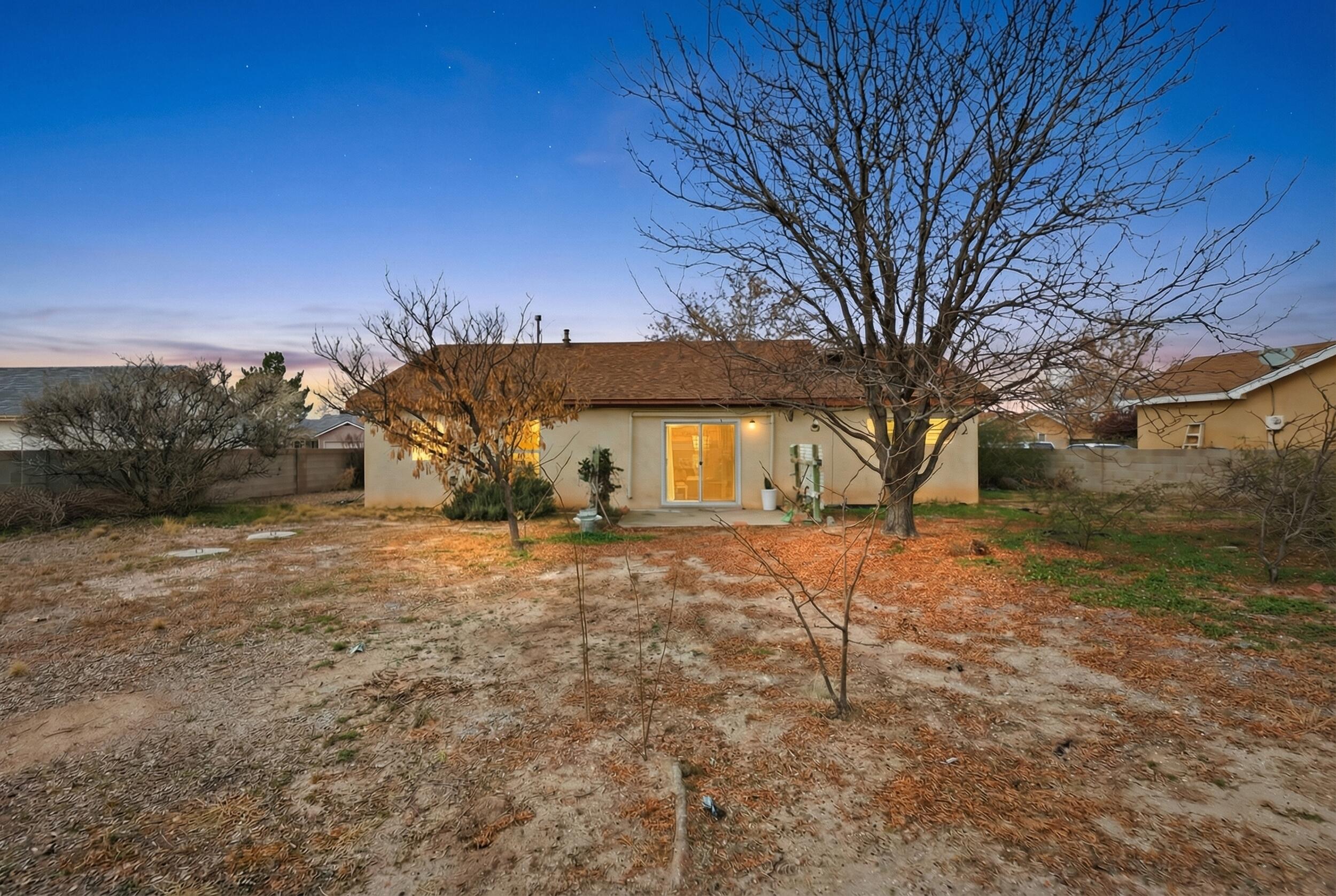 11 El Tigre Drive