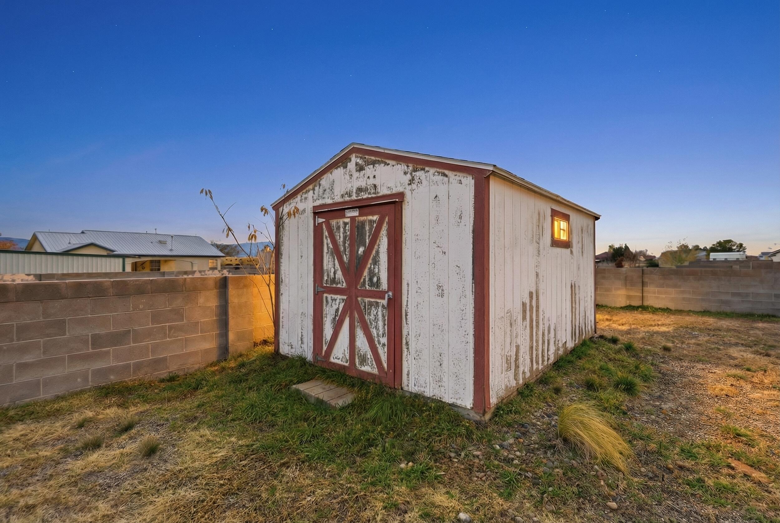 11 El Tigre Drive