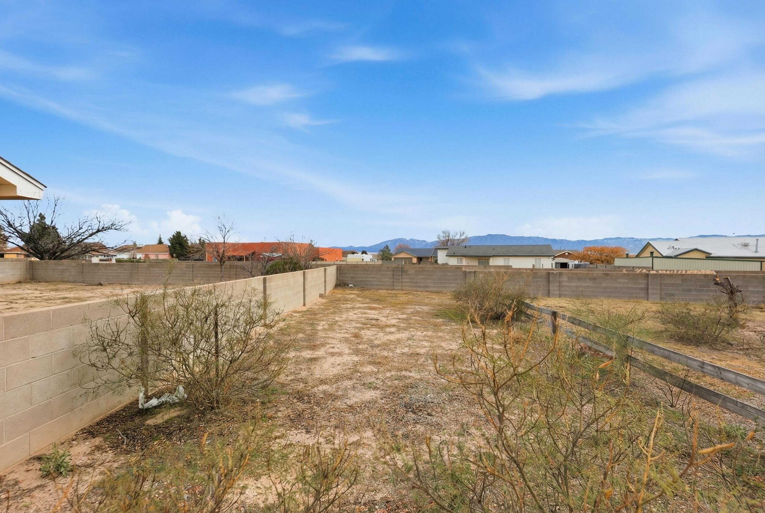 11 El Tigre Drive