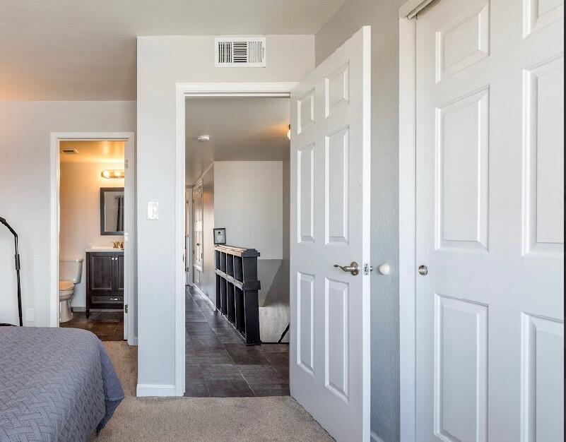 3301 Monroe Street NE E47