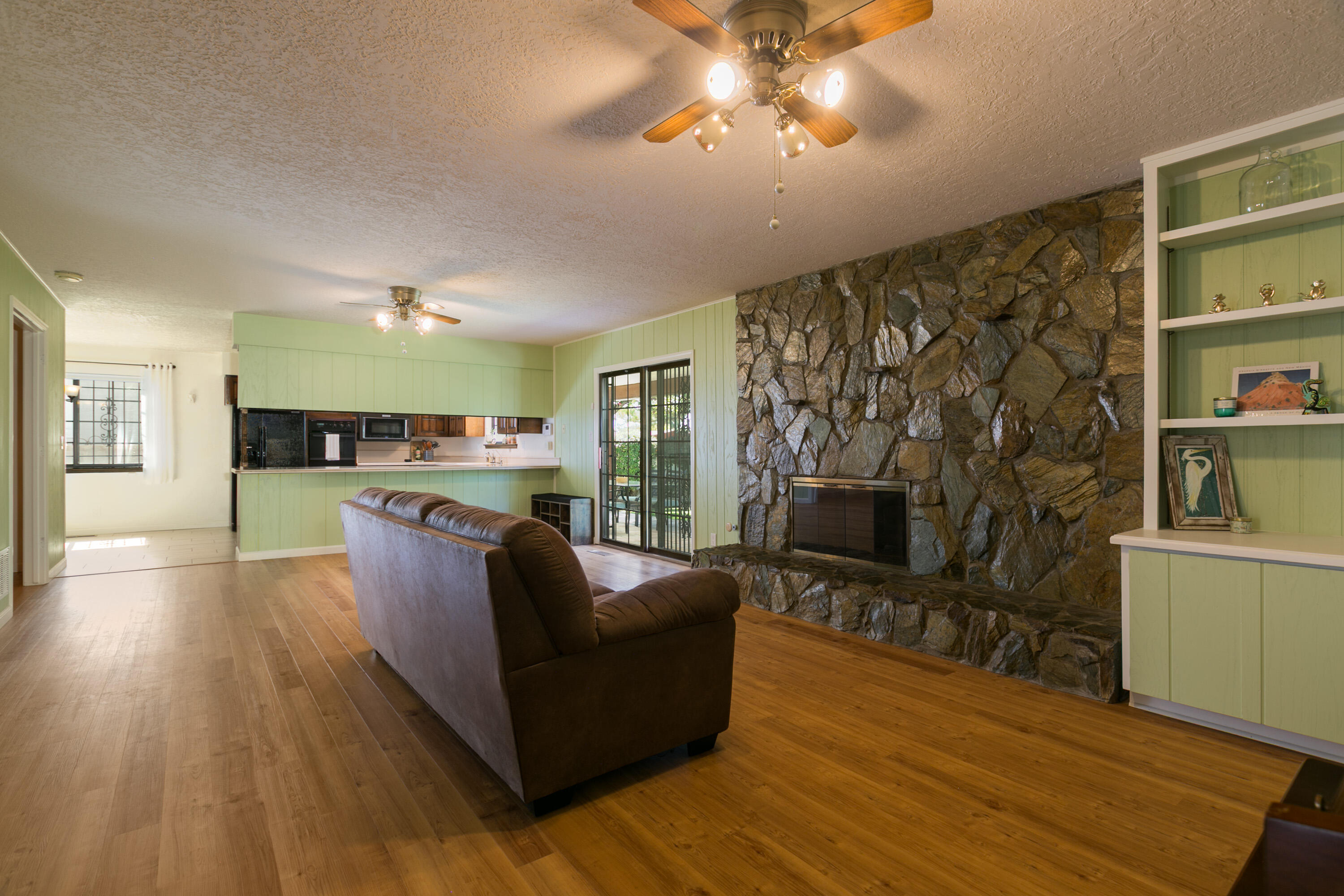 3805 Camino Don Diego NE