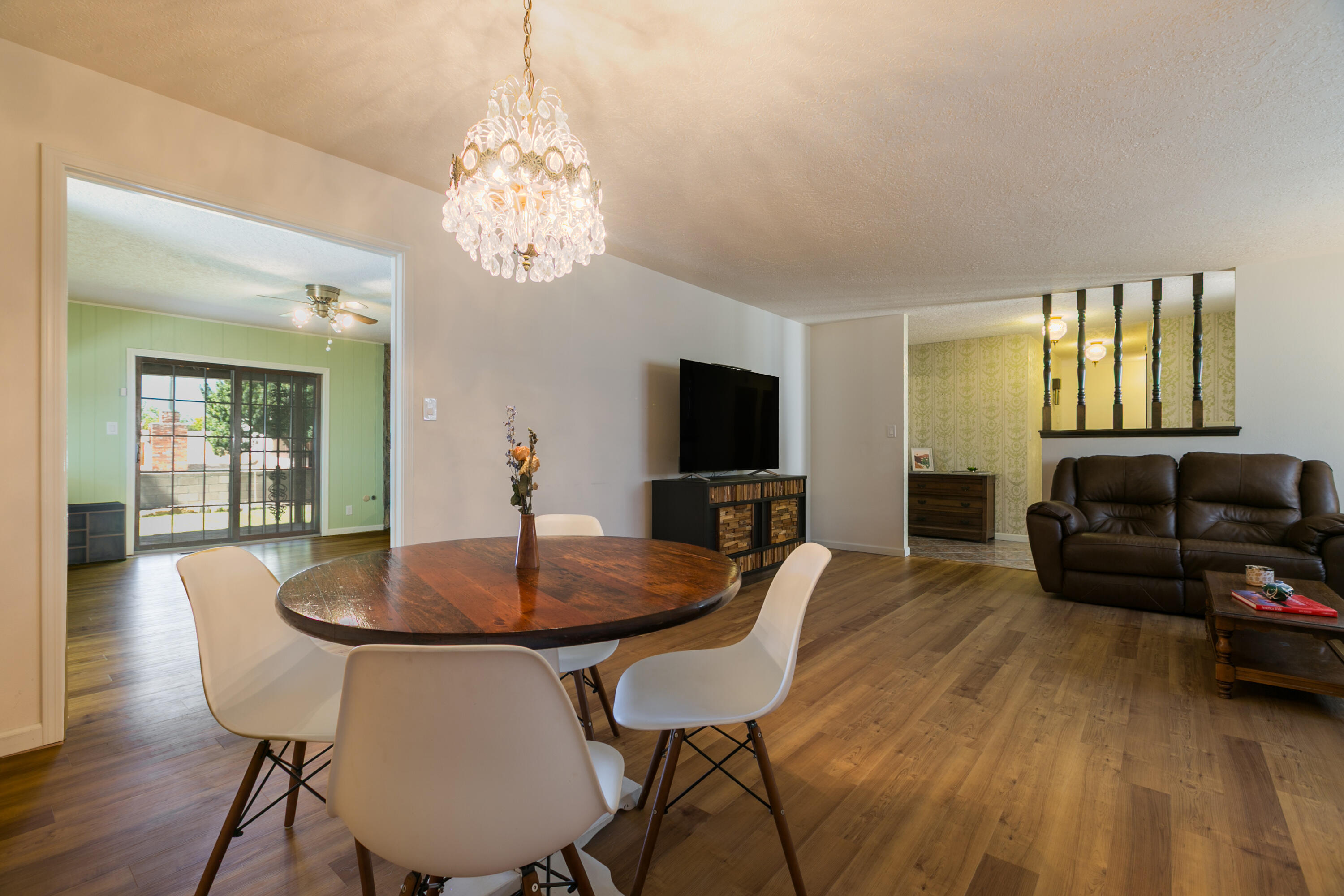 3805 Camino Don Diego NE