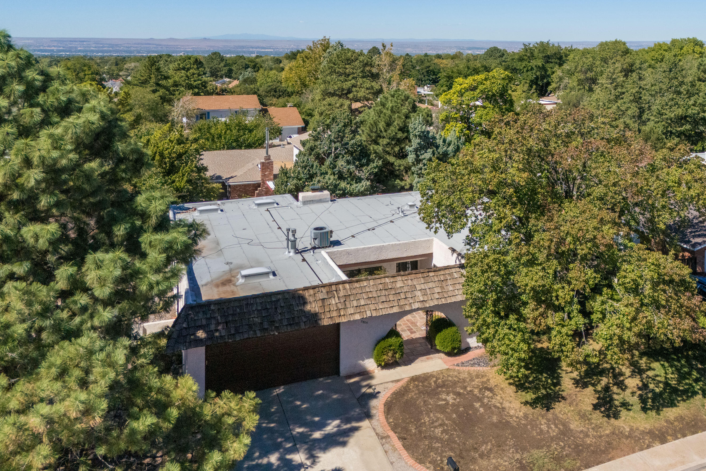 3805 Camino Don Diego NE