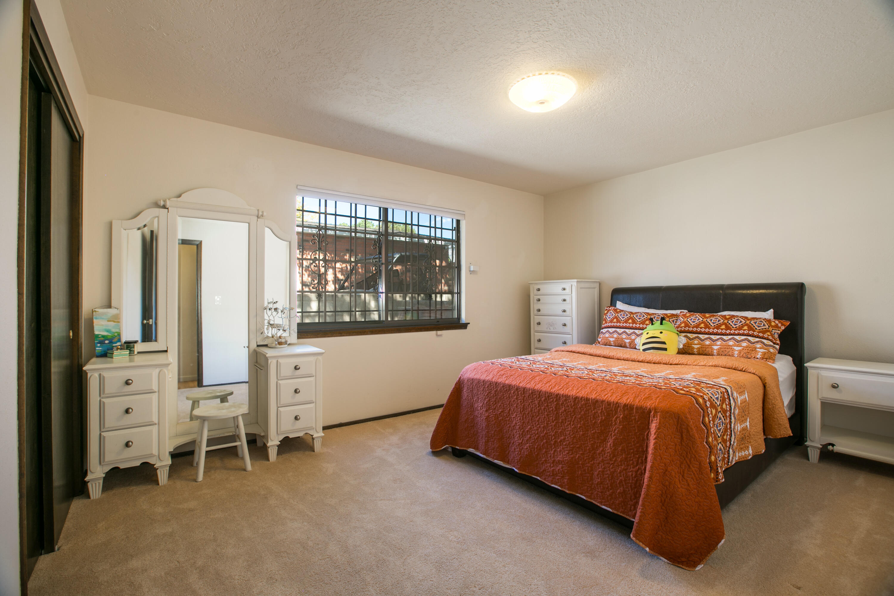 3805 Camino Don Diego NE