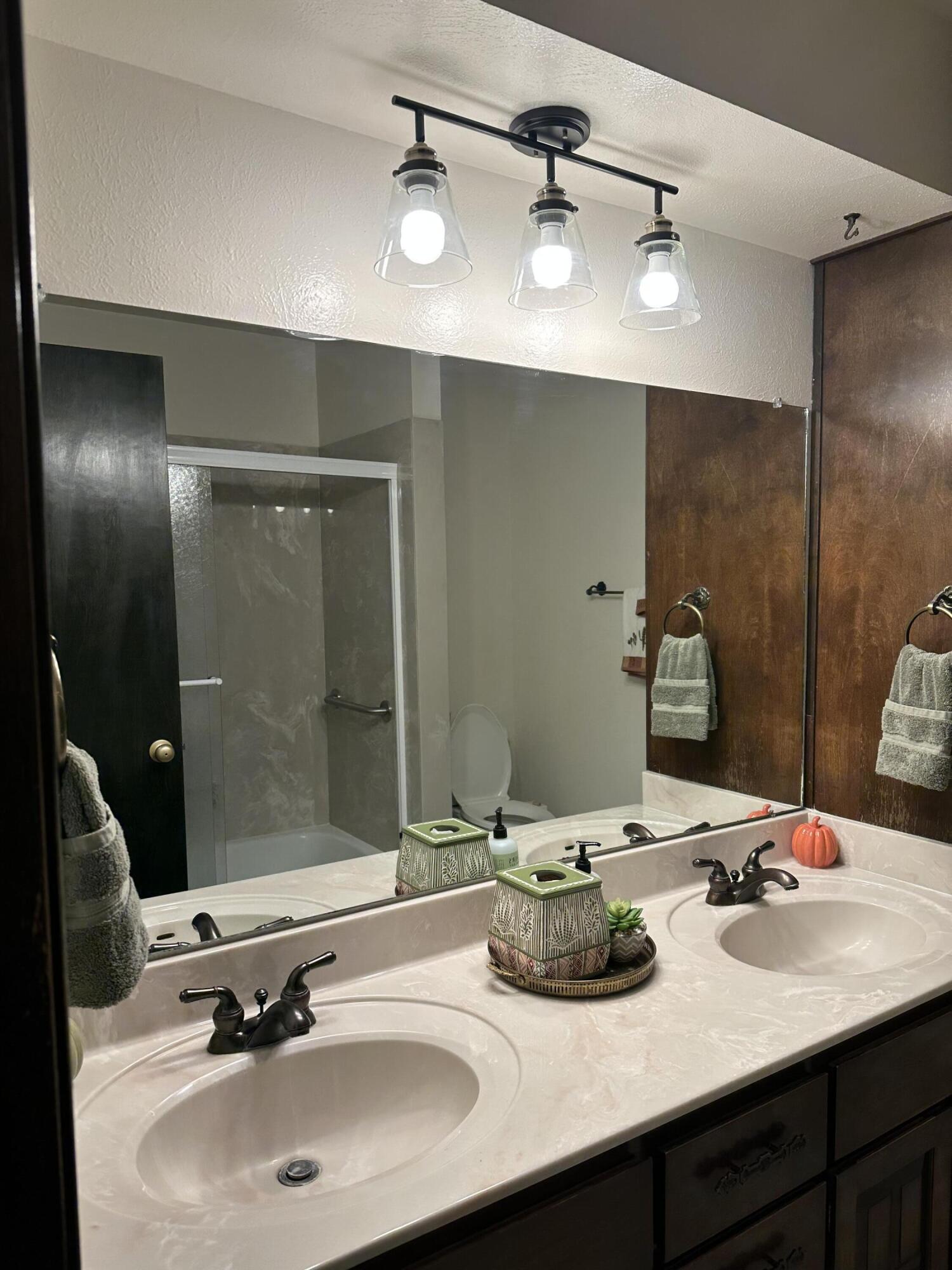 3805 Camino Don Diego NE