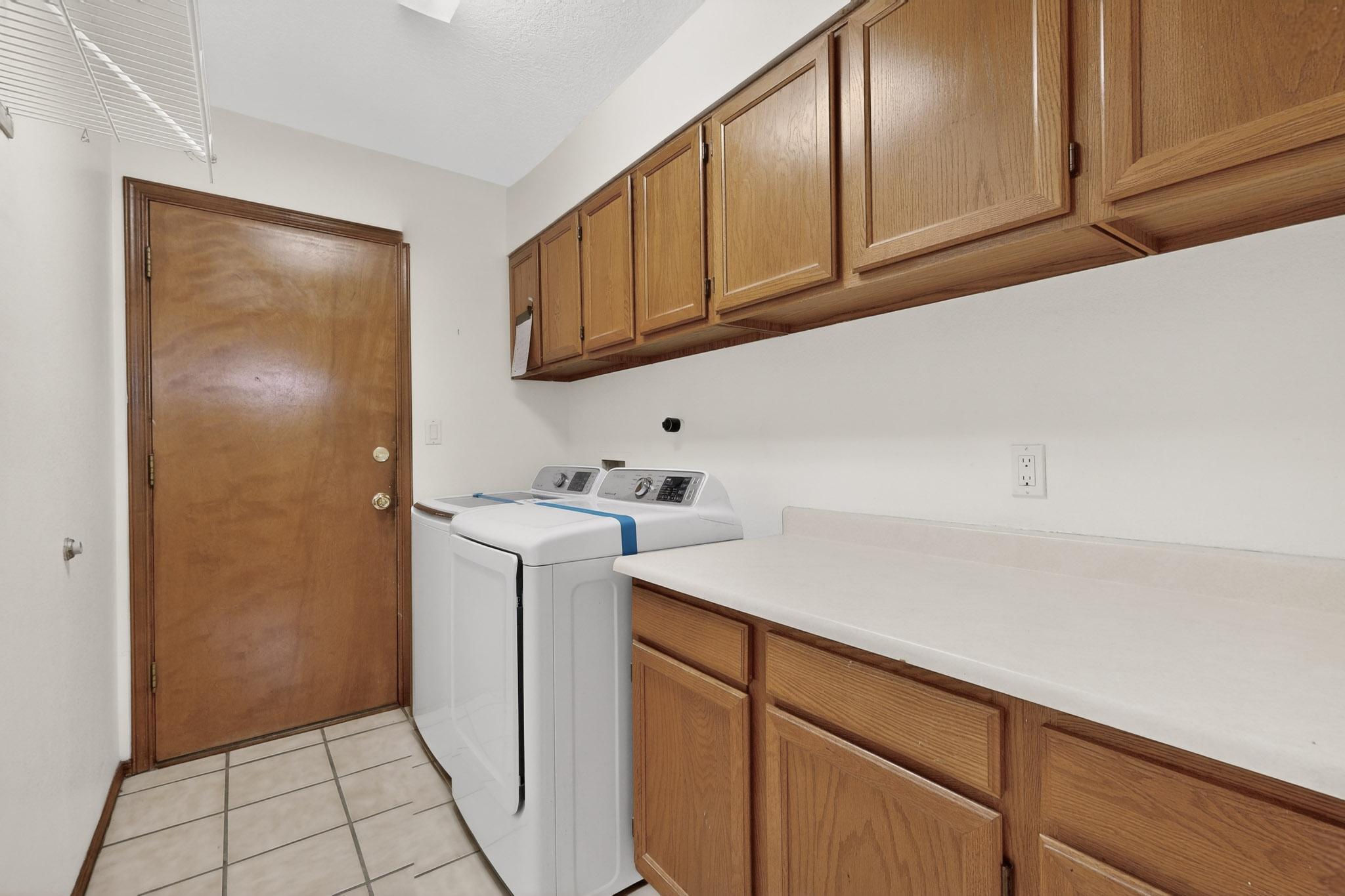 4729 S Plume Road NW