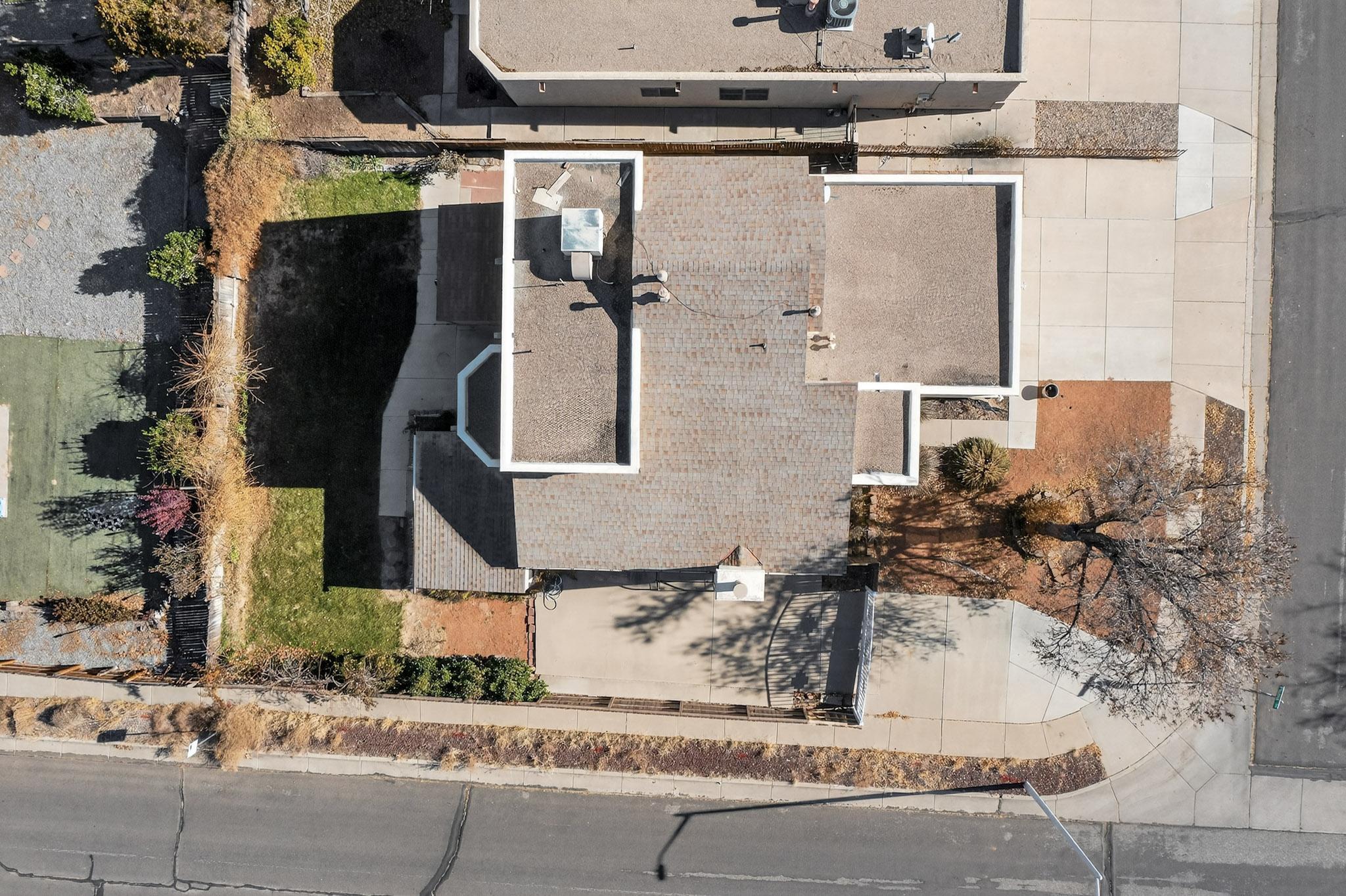 4729 S Plume Road NW