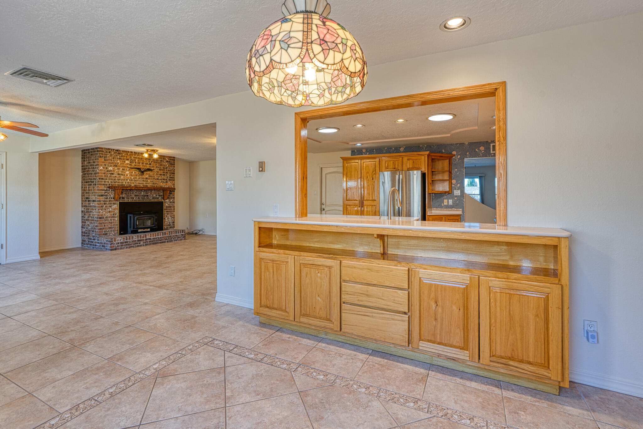 1616 Zena Lona Street NE