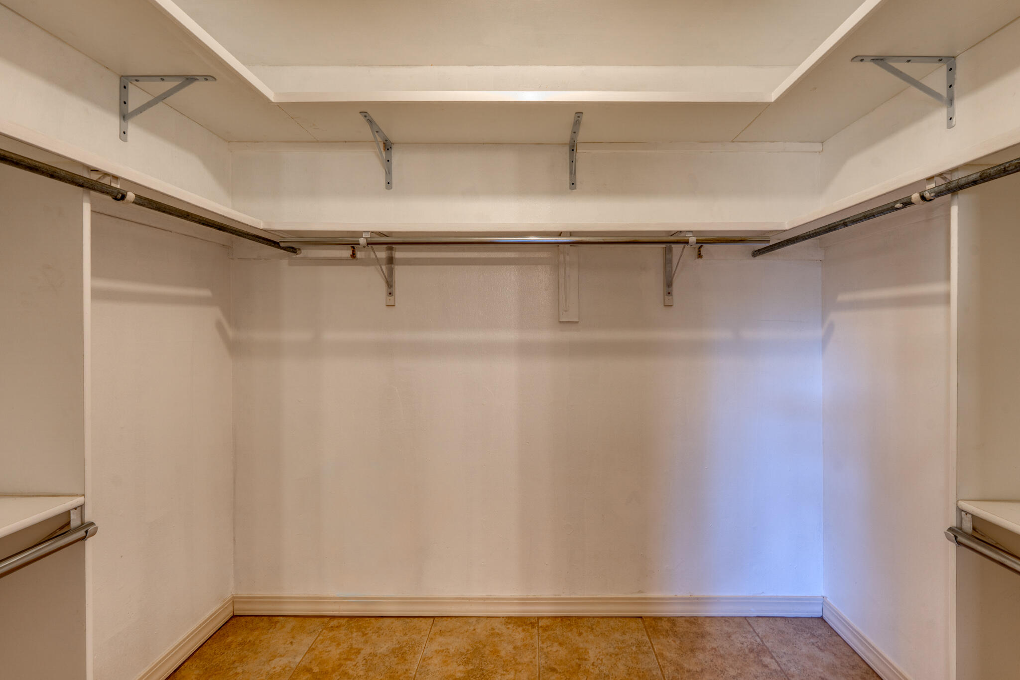 1616 Zena Lona Street NE