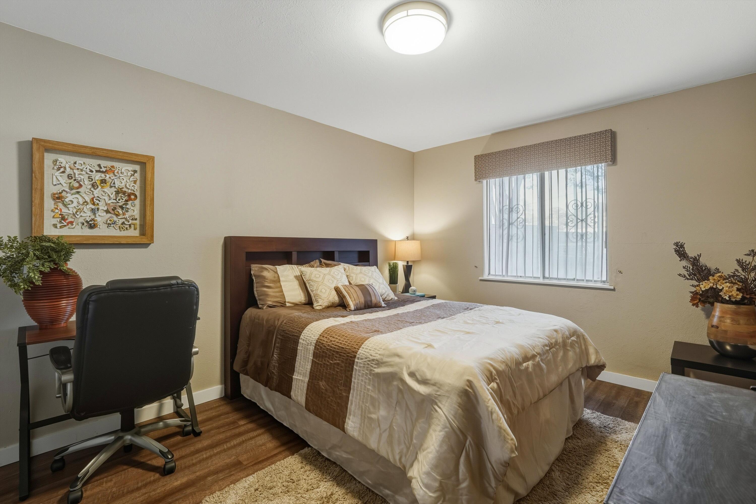 1601 Pennsylvania Street NE Y3