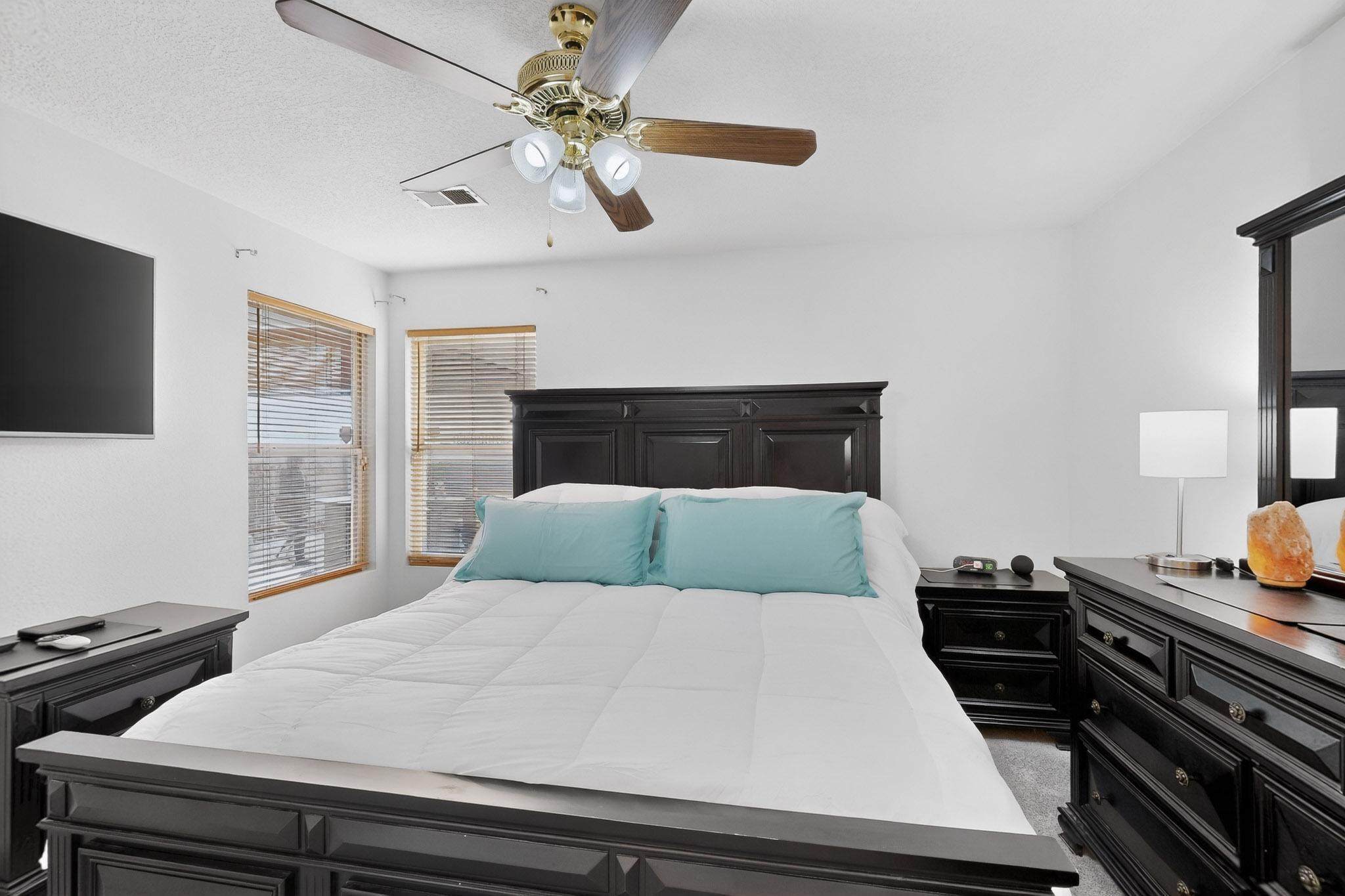 1724 Cielo Oeste Place NW