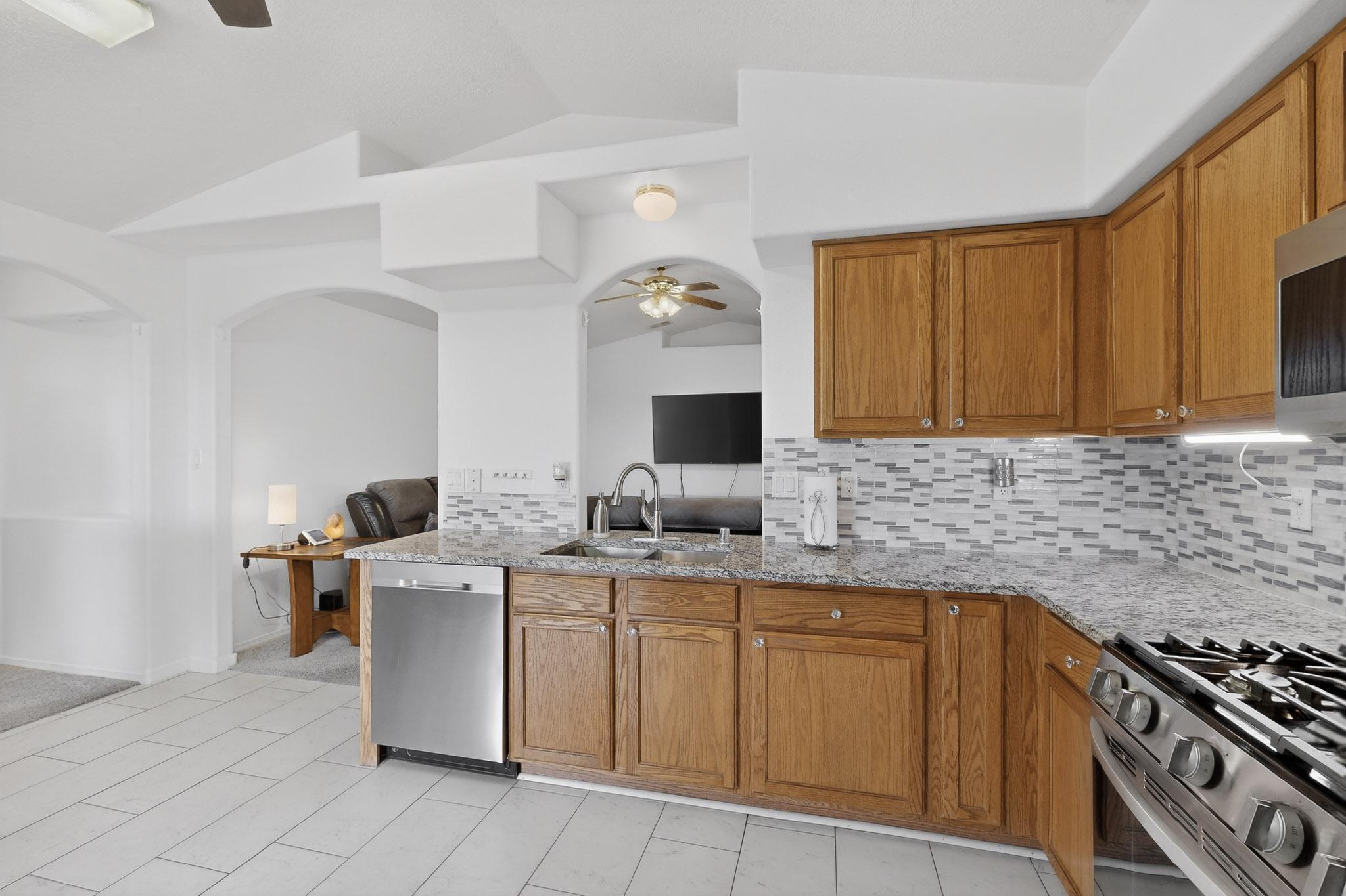 1724 Cielo Oeste Place NW