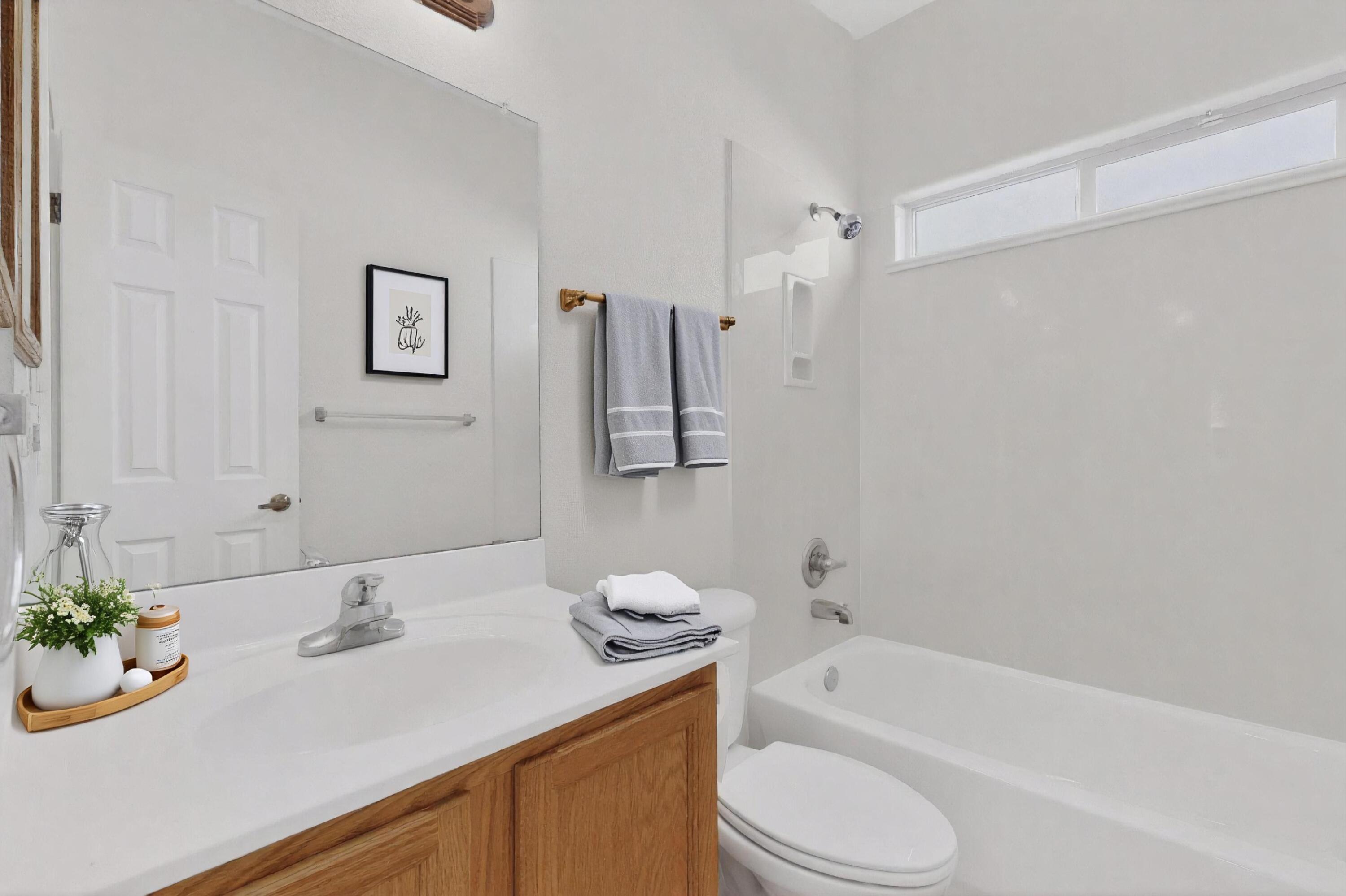 3237 Cochiti Street NE