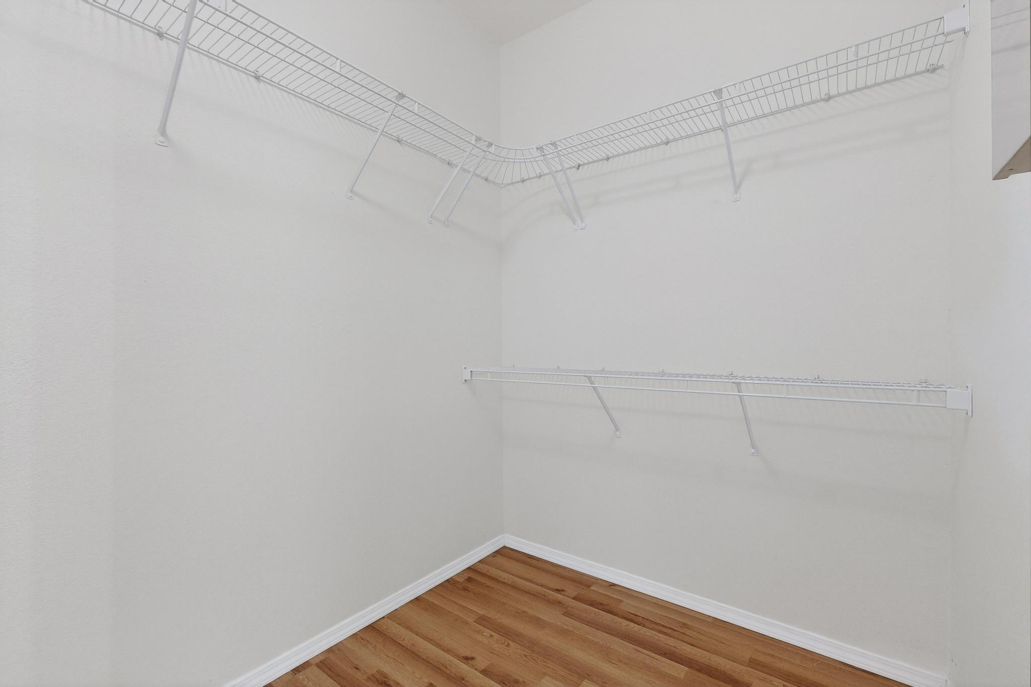 3237 Cochiti Street NE