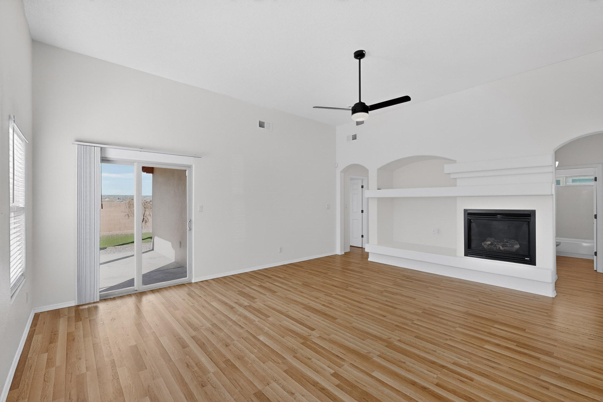 3237 Cochiti Street NE