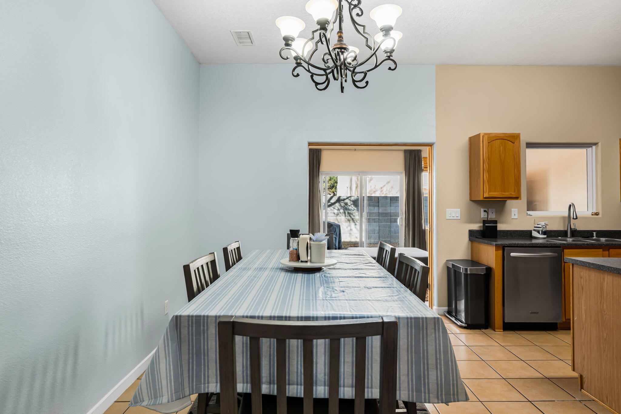450 Minturn Loop NE