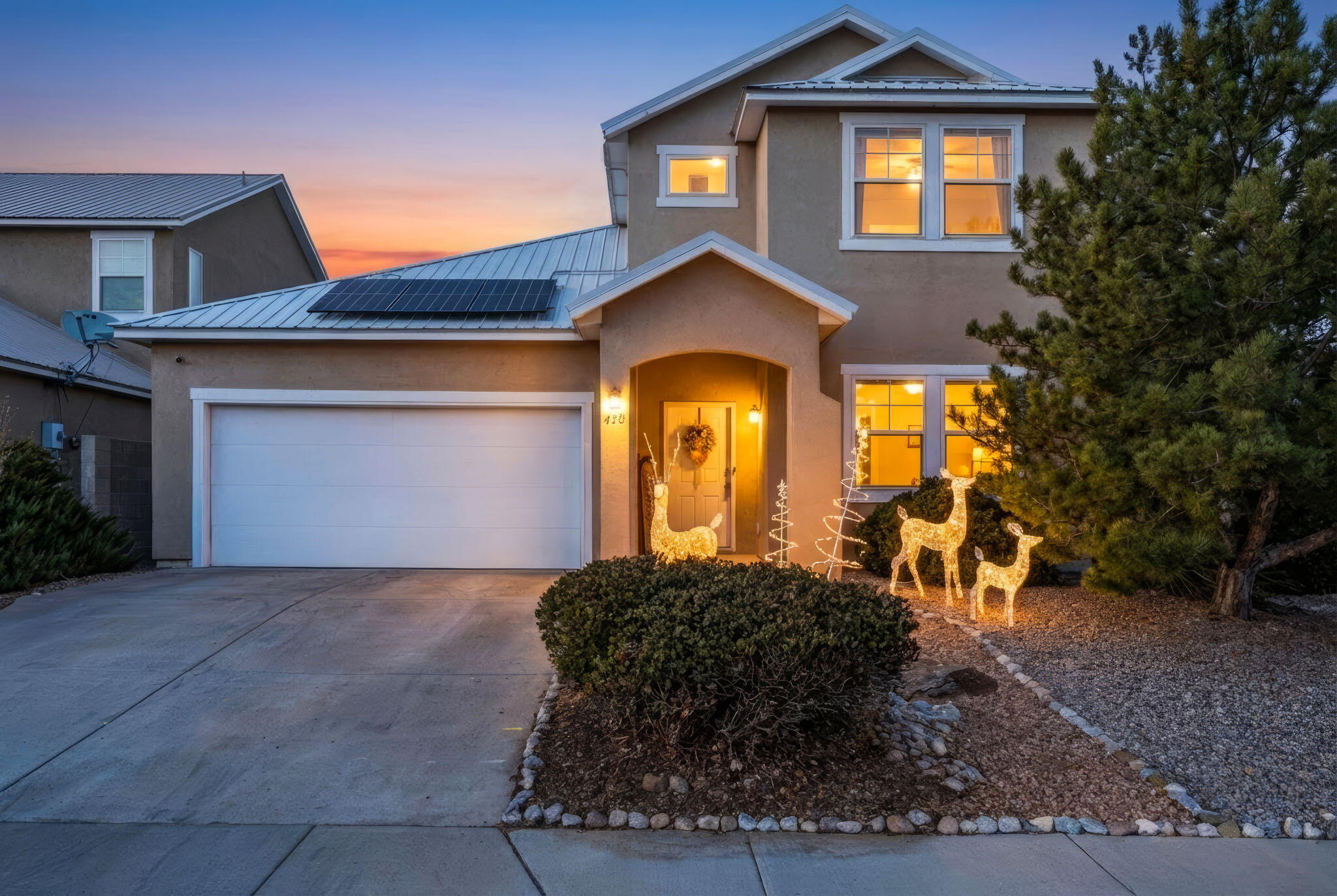 450 Minturn Loop NE