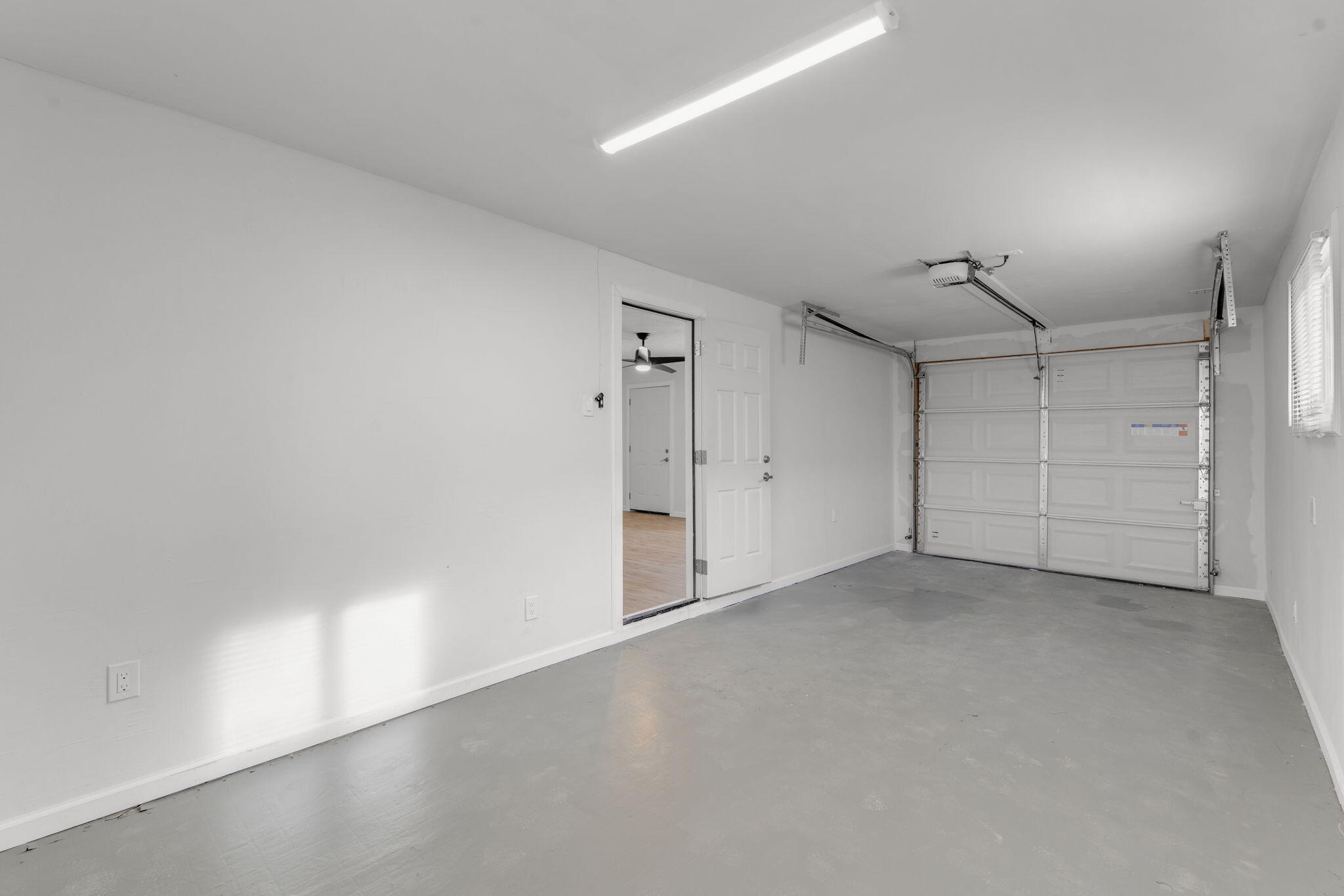 809 La Veta Drive NE