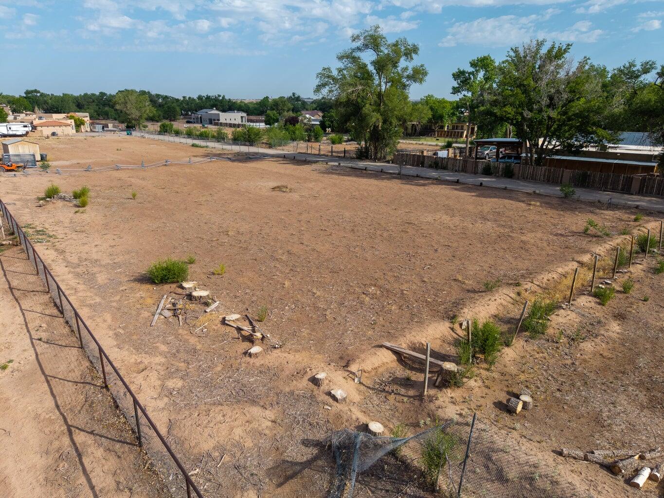 808 Camino Del Prado NW