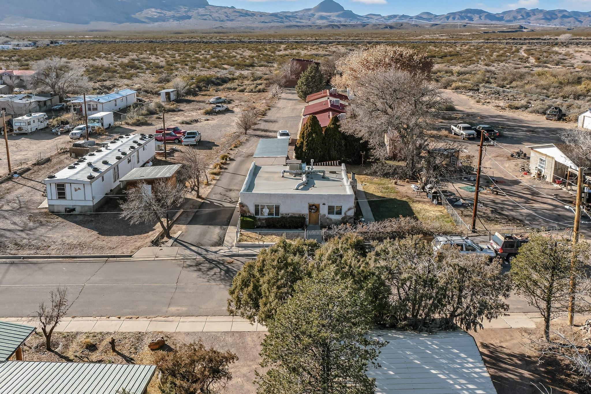 1711-G El Camino Real Street