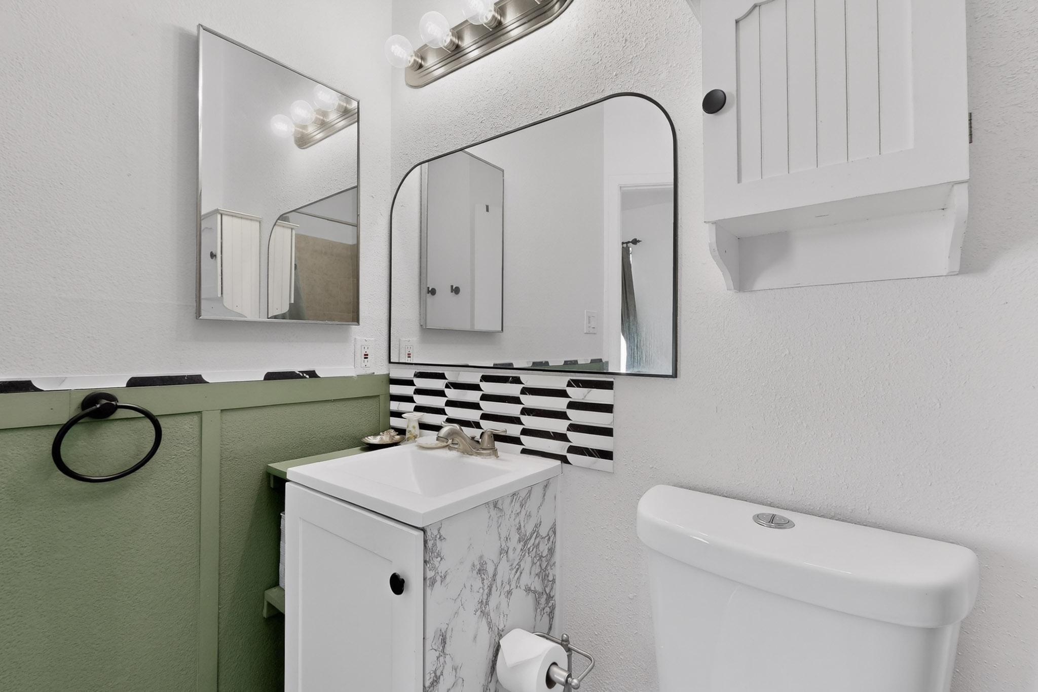 7307 Georgetown Avenue NW