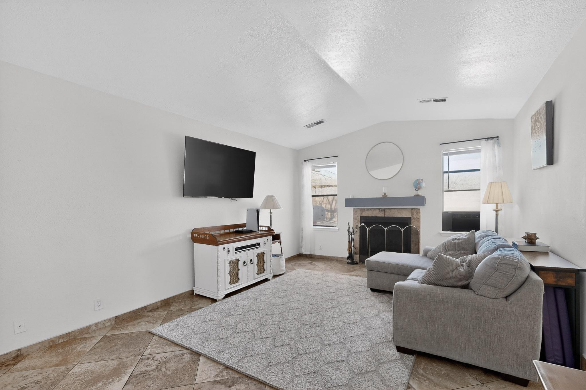 7307 Georgetown Avenue NW