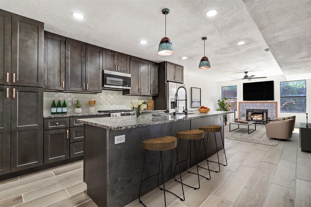 2921 Viaje Pavo Real