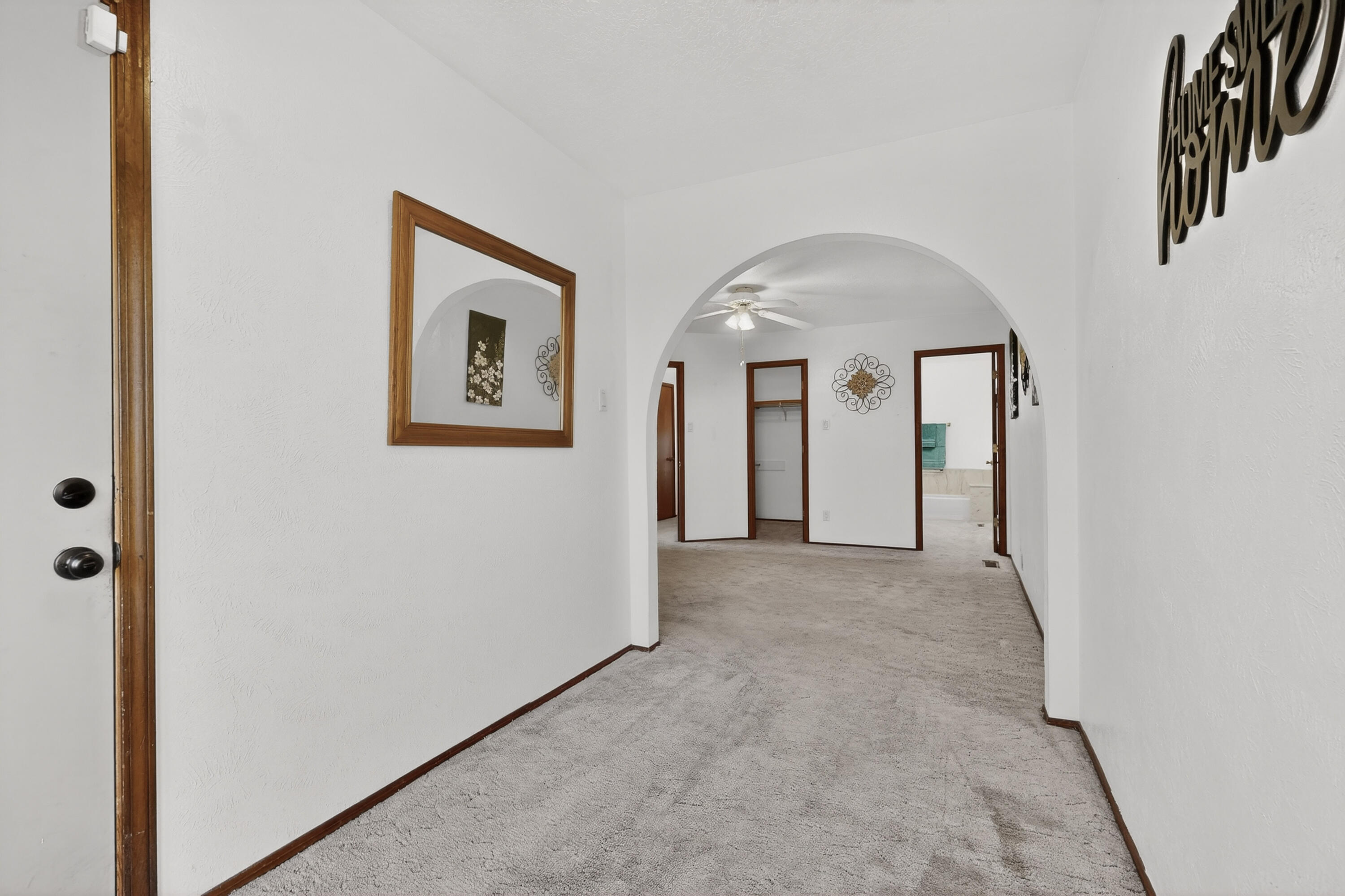 1221 La Charles Drive NE