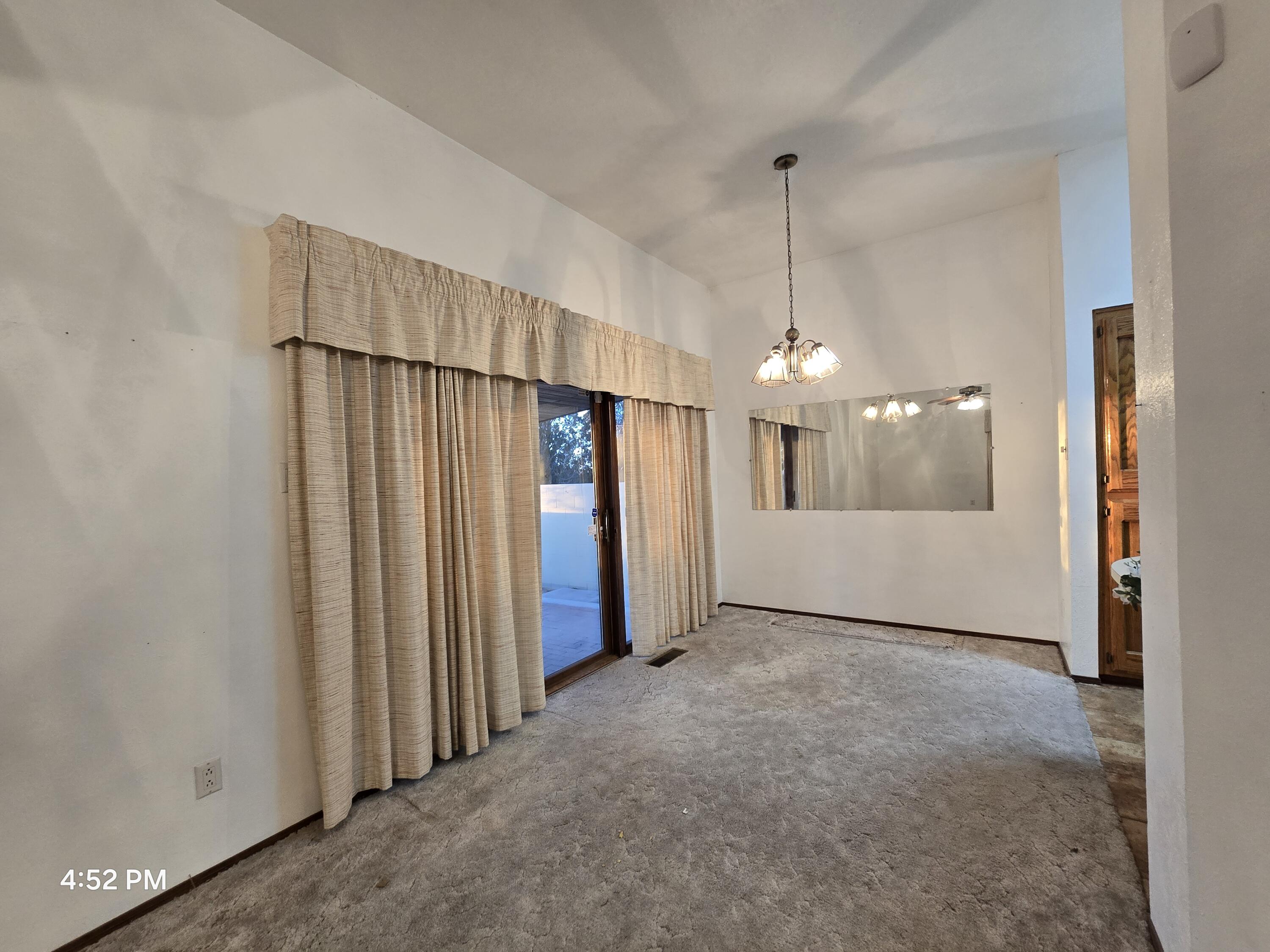 1221 La Charles Drive NE