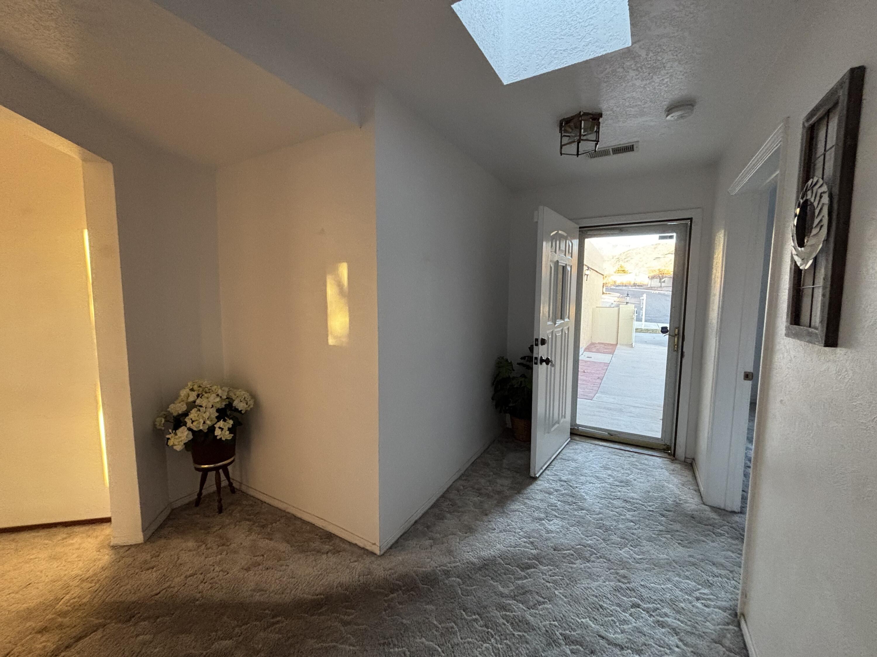 1221 La Charles Drive NE