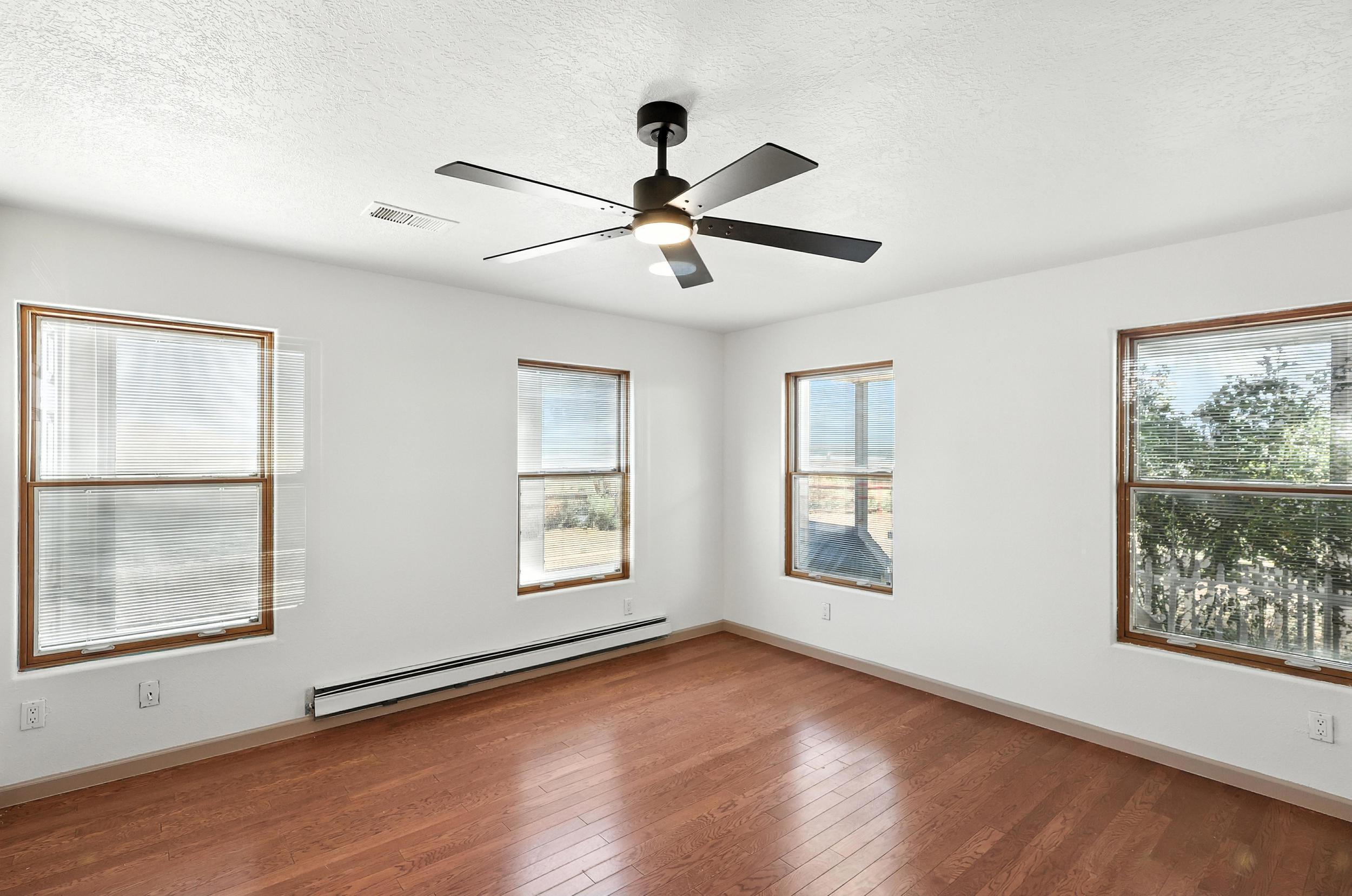 3600 ROLDAN Drive