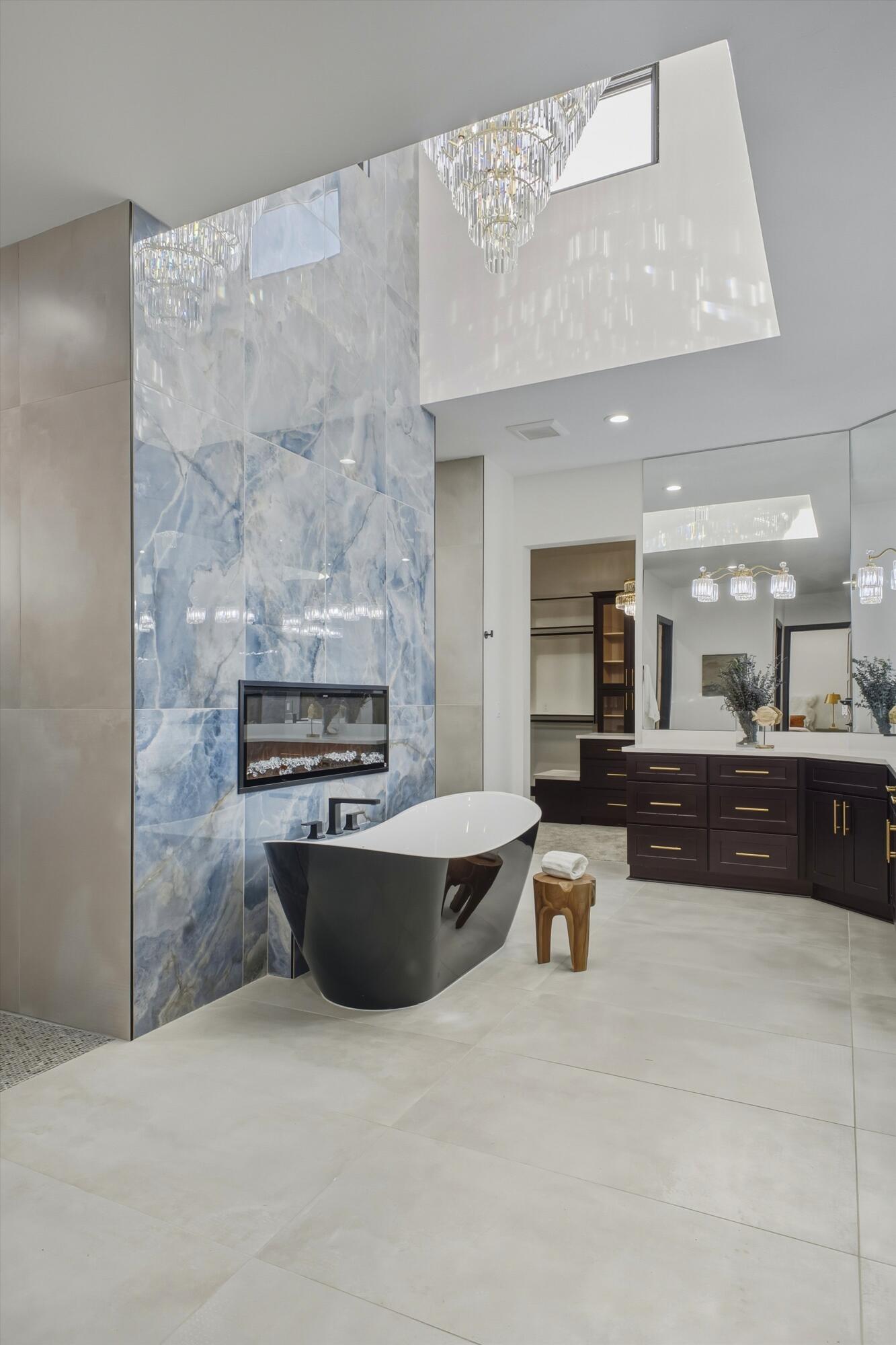 11704 Anaheim Avenue NE