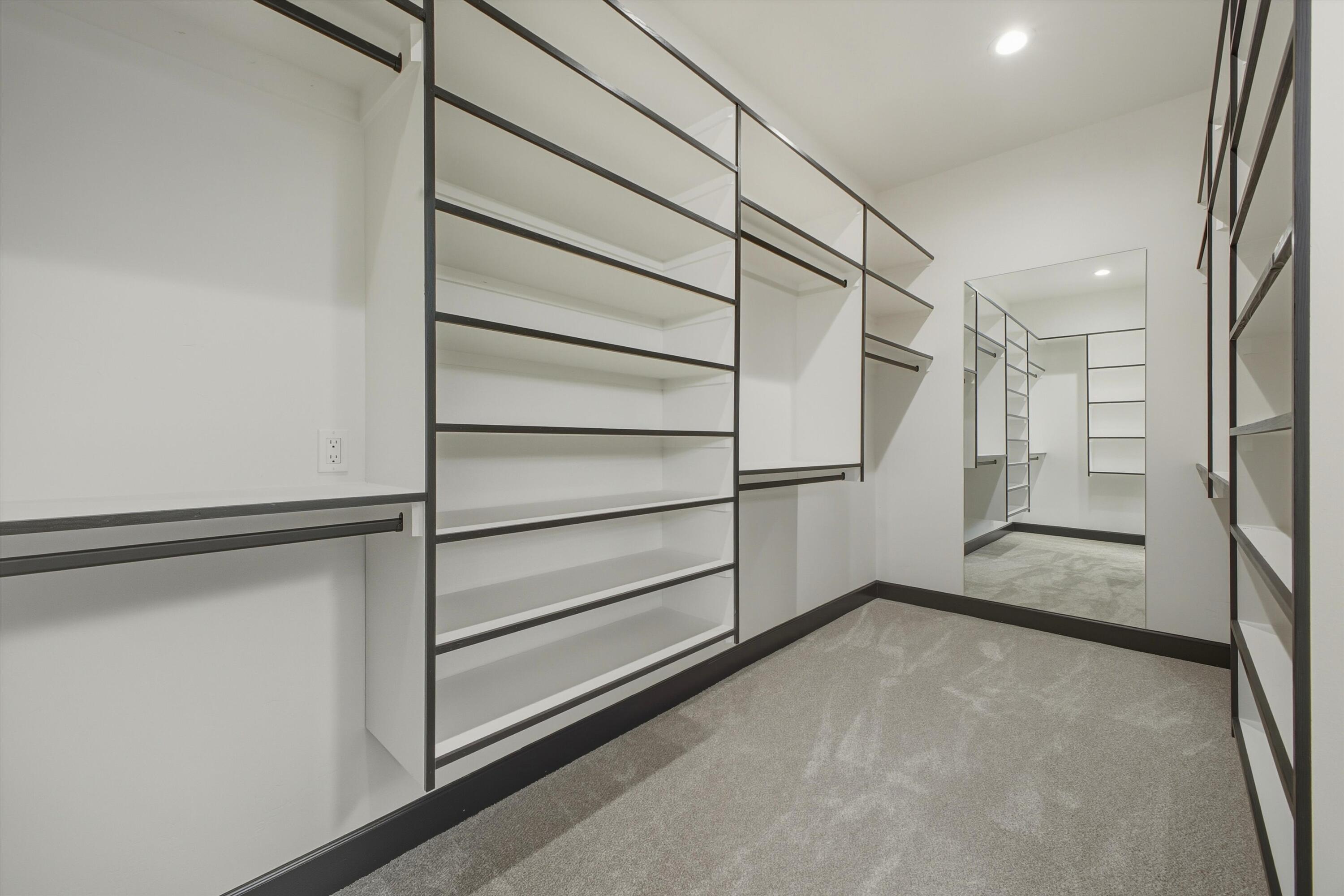 11704 Anaheim Avenue NE