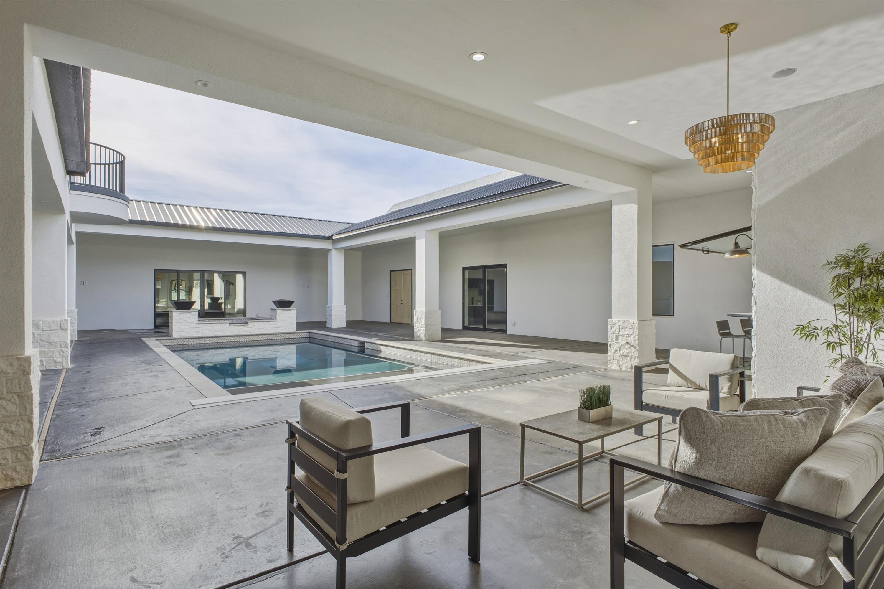 11704 Anaheim Avenue NE