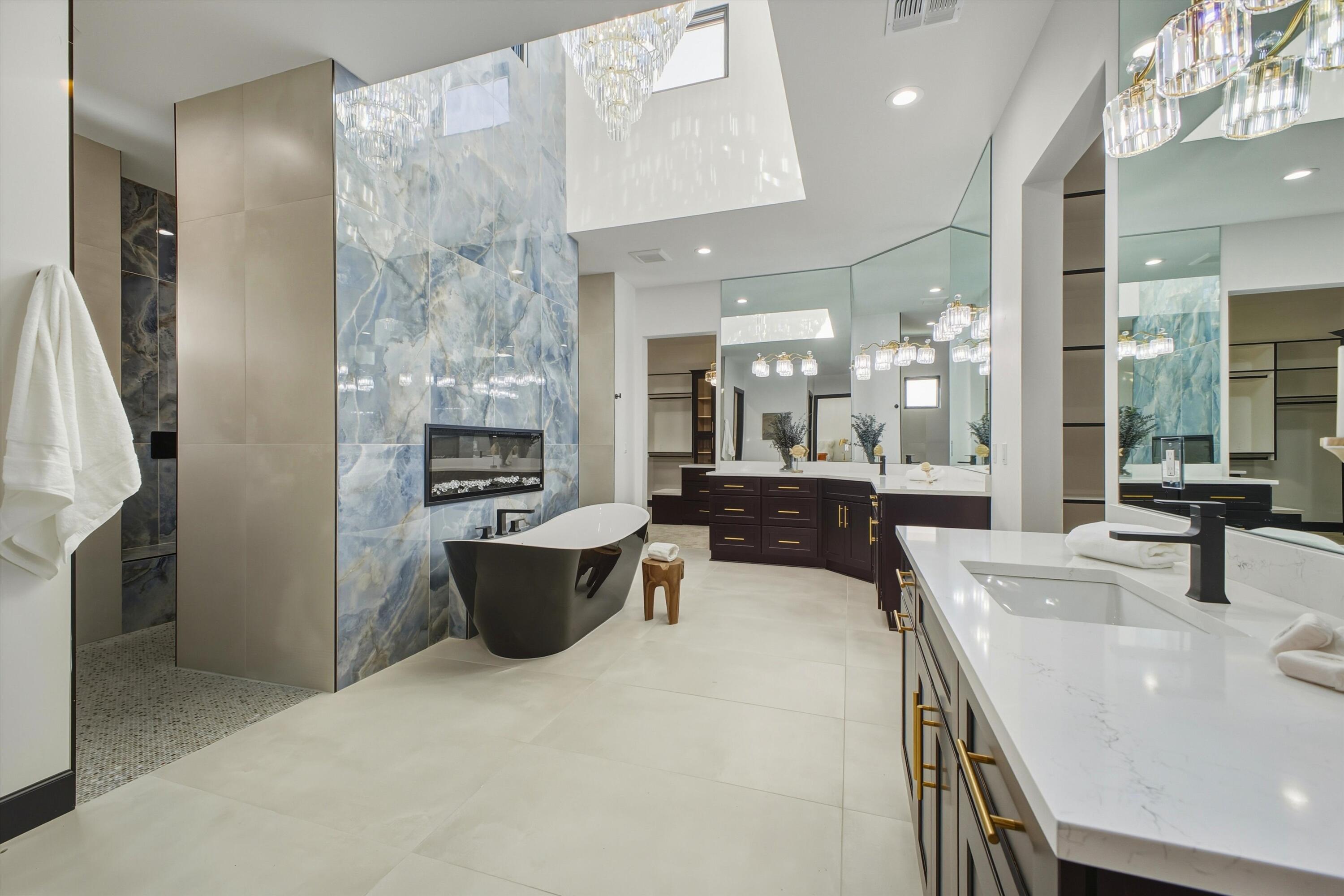 11704 Anaheim Avenue NE