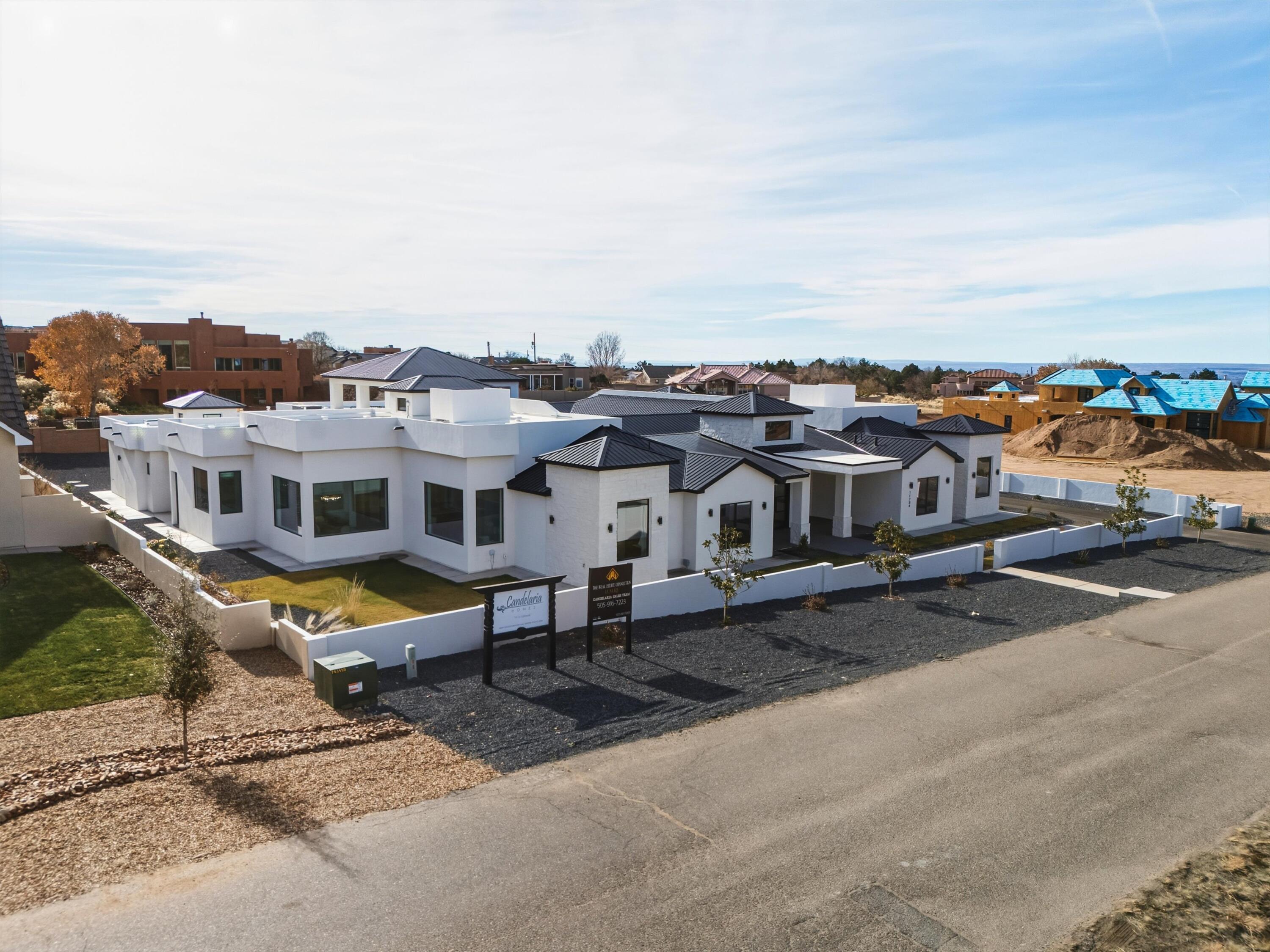 11704 Anaheim Avenue NE