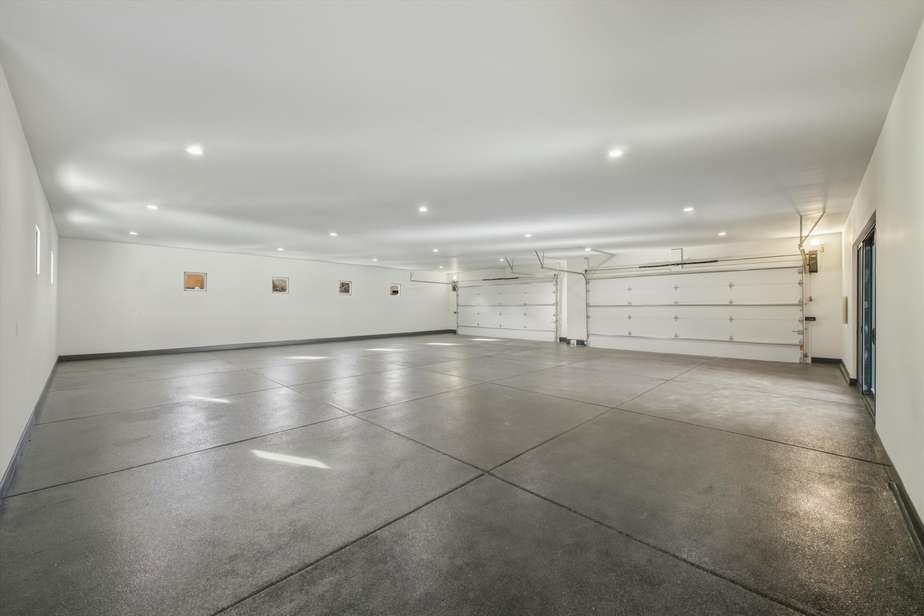 11704 Anaheim Avenue NE