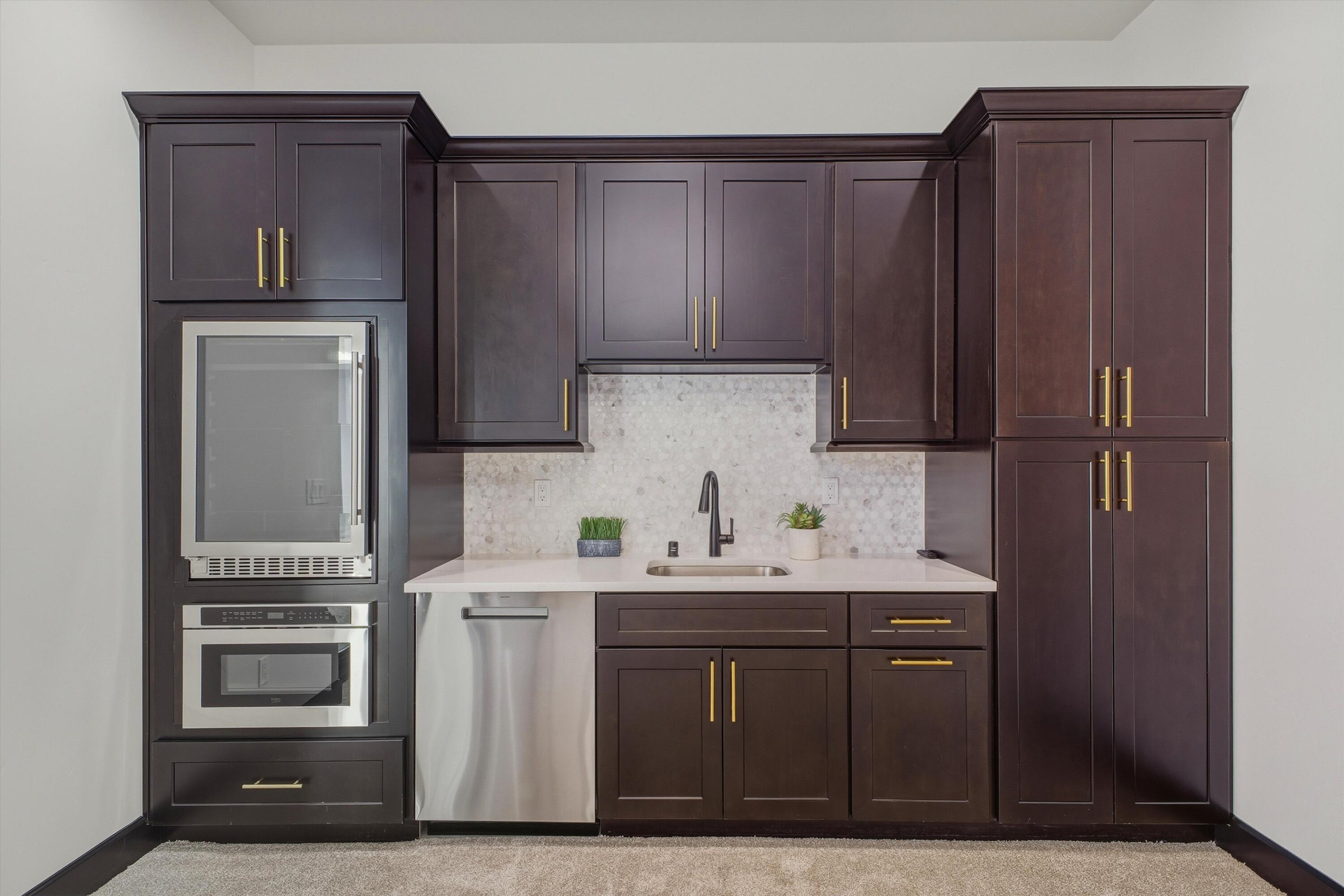 11704 Anaheim Avenue NE