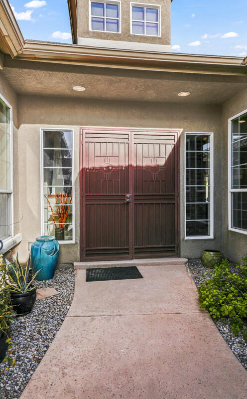 2409 Desert View Road NE