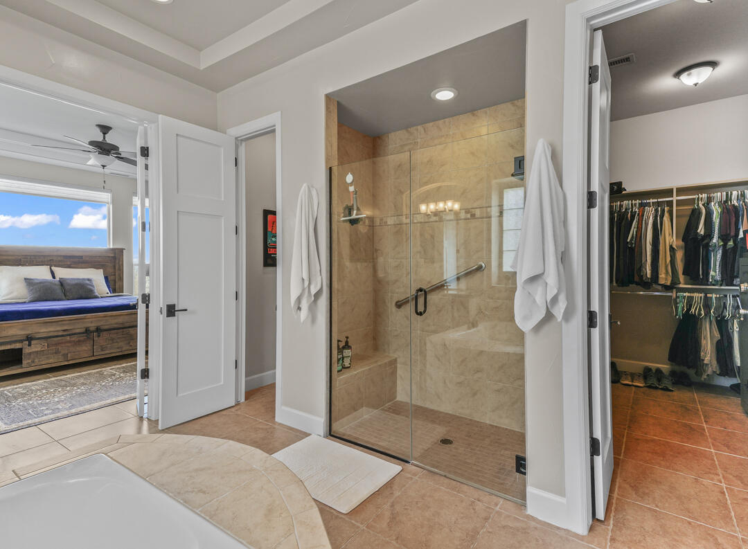 2409 Desert View Road NE