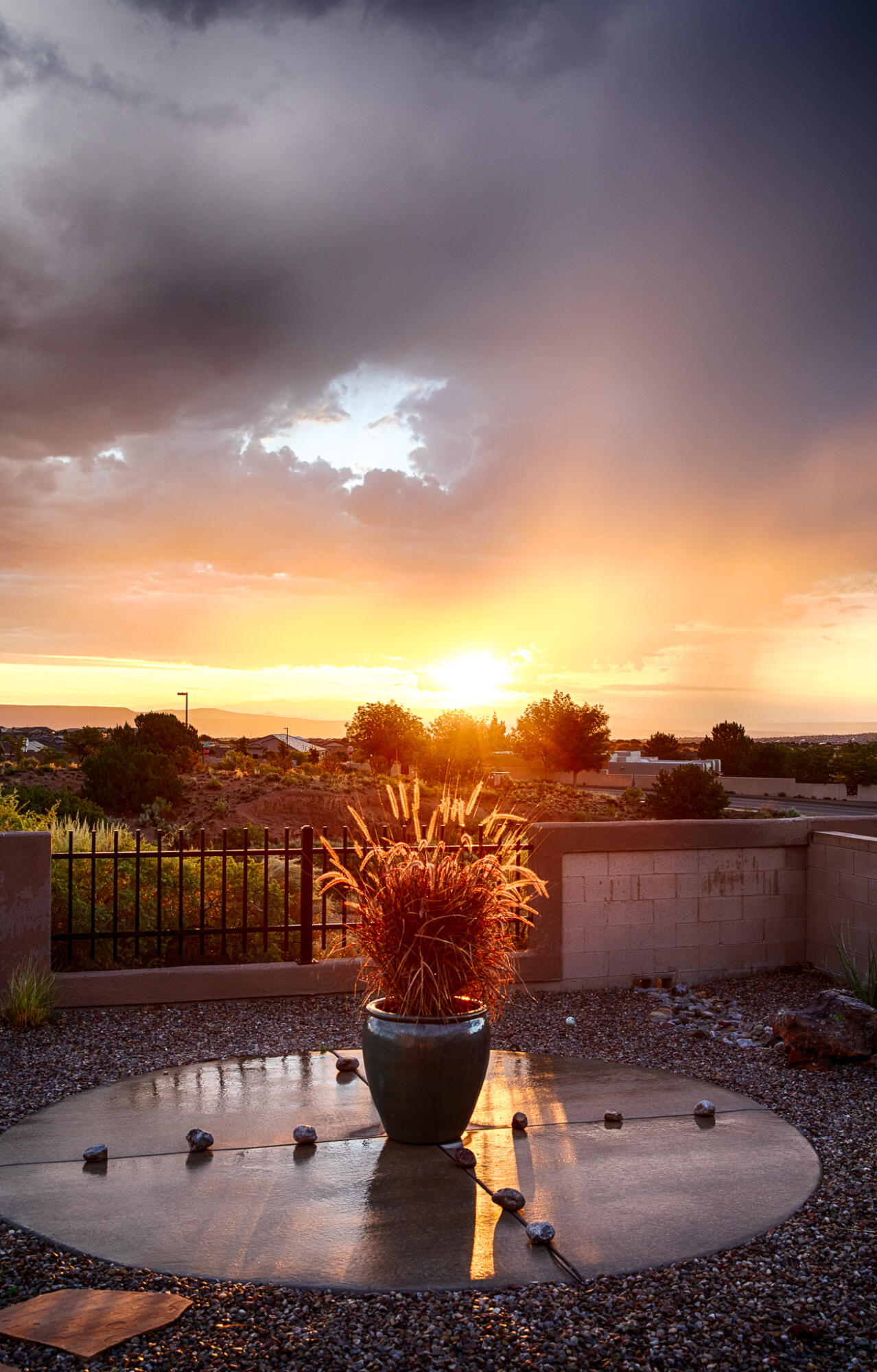 2409 Desert View Road NE