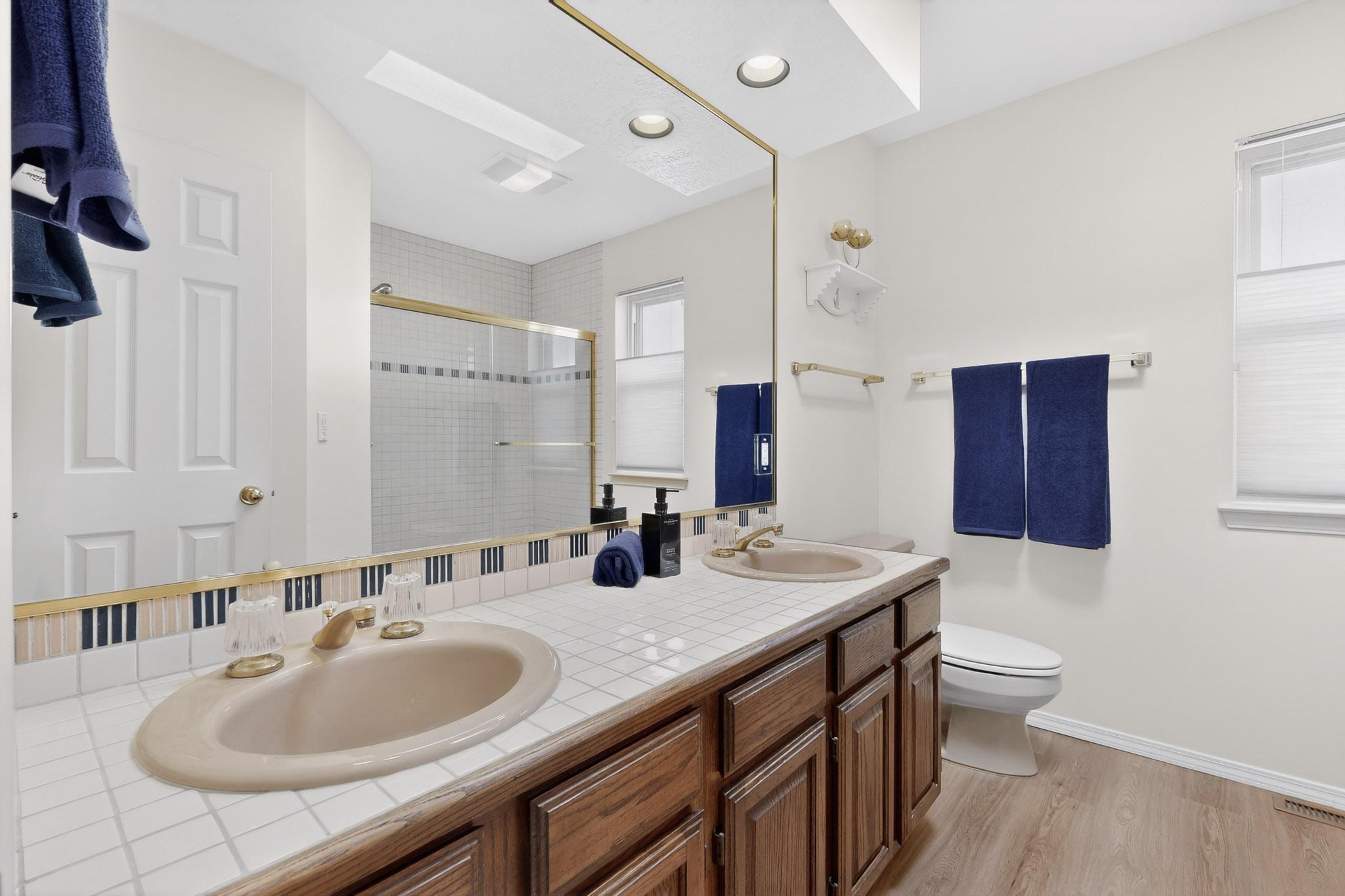 8420 N Sonoma Valley Road NE