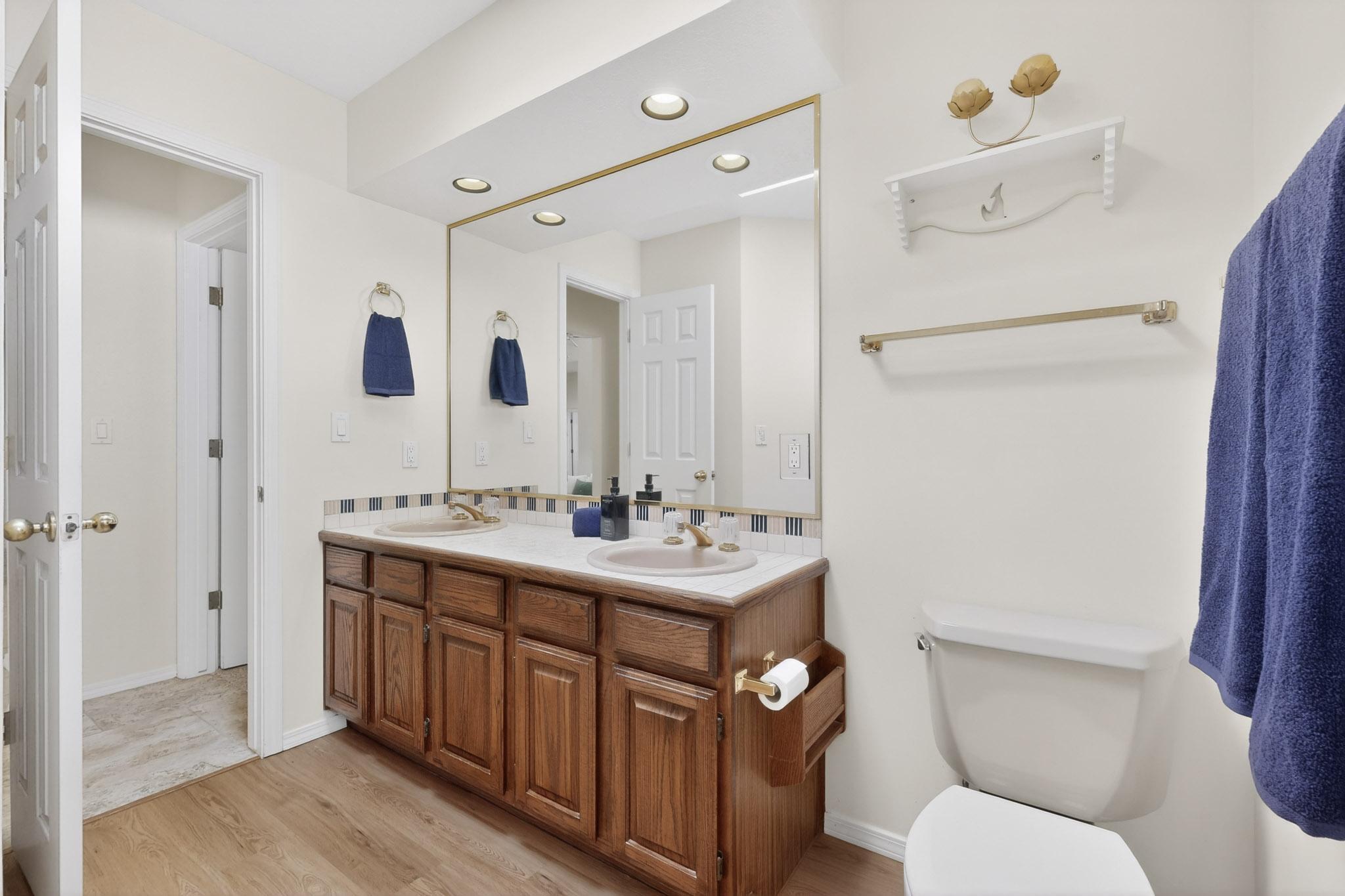 8420 N Sonoma Valley Road NE