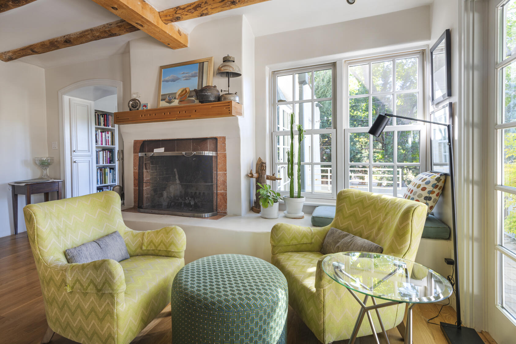 601 Vassar Drive NE