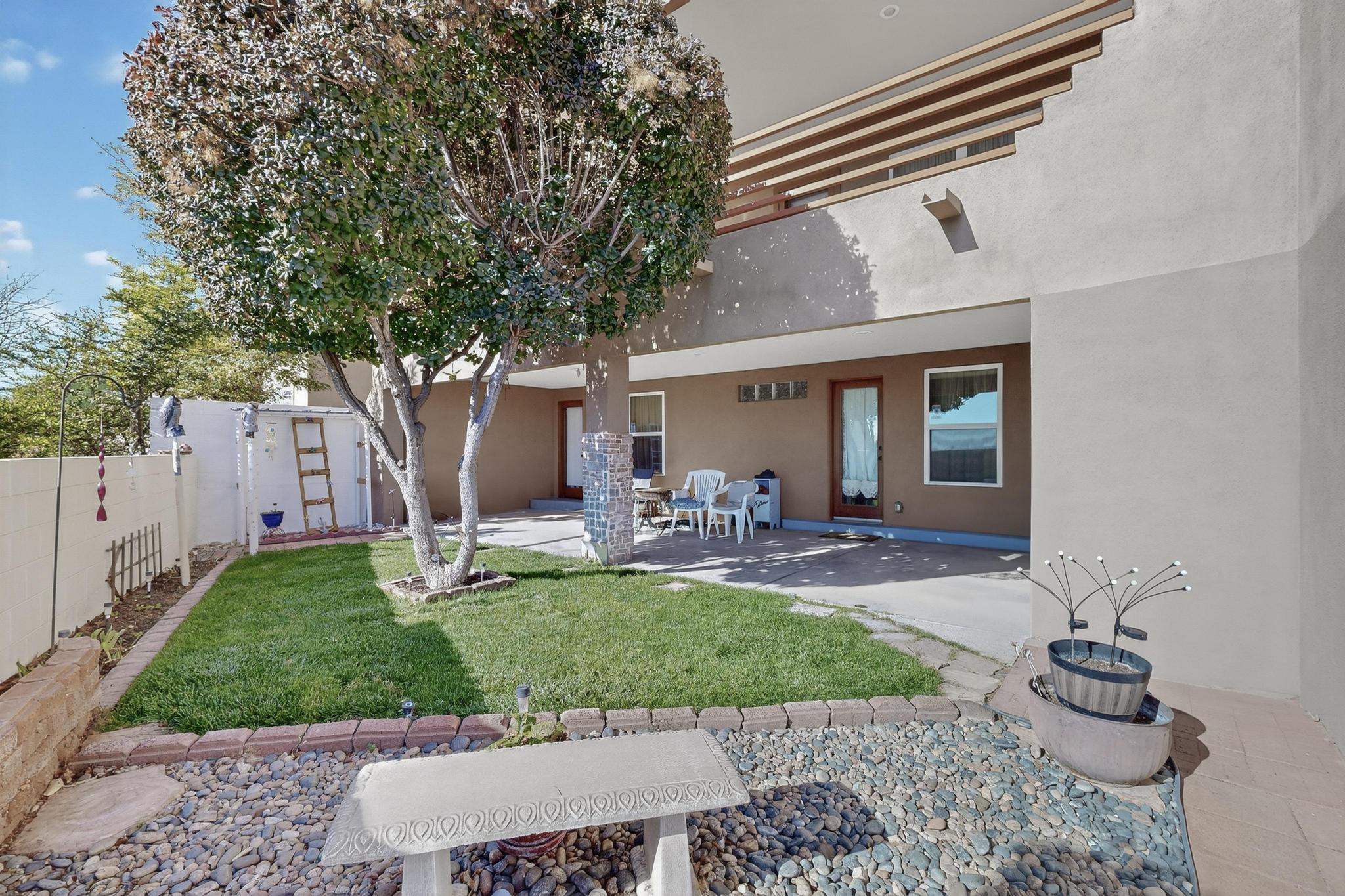 1732 Cliffside Drive NW